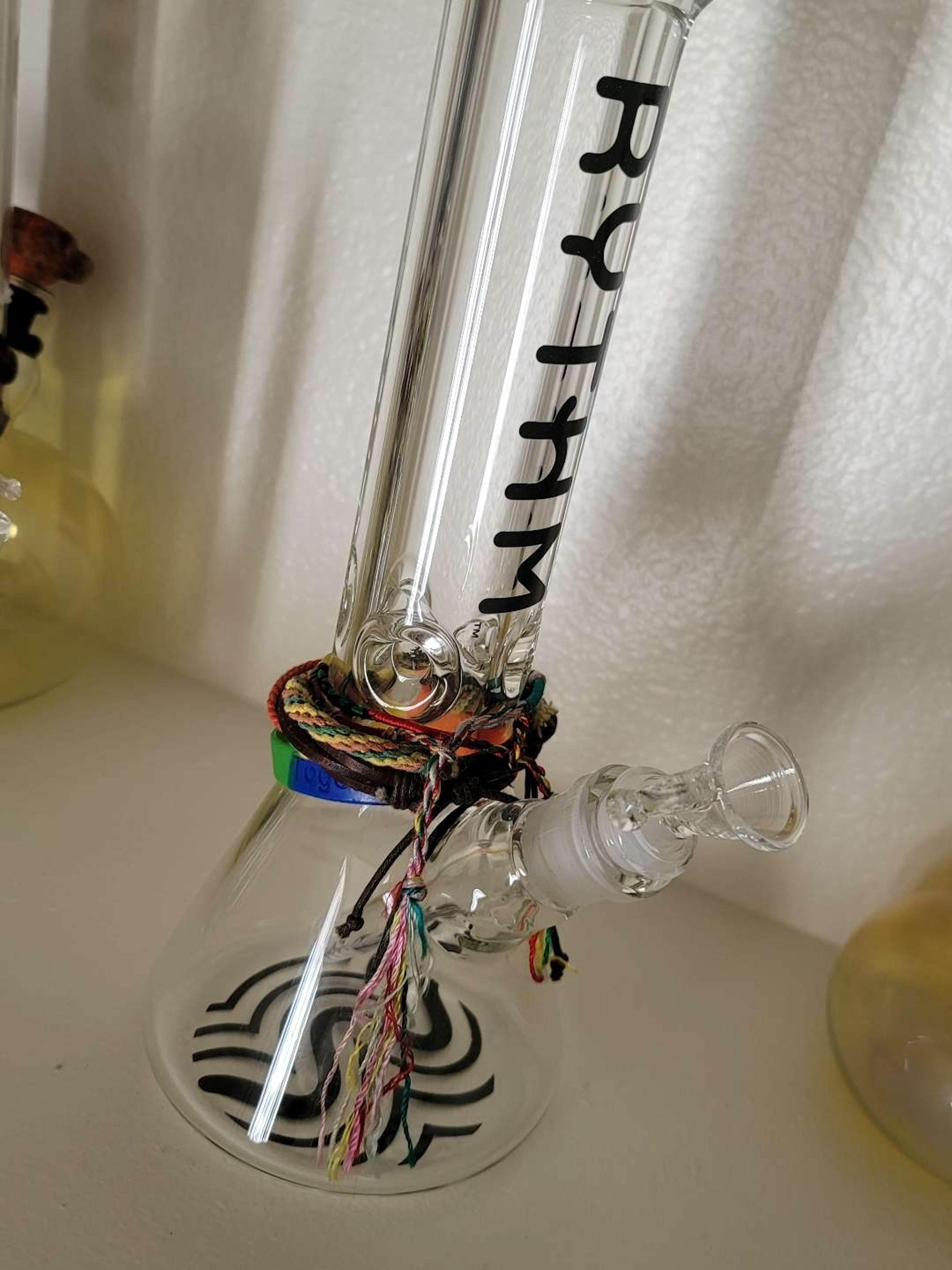 Preview pic of Rythm Brand Bong
