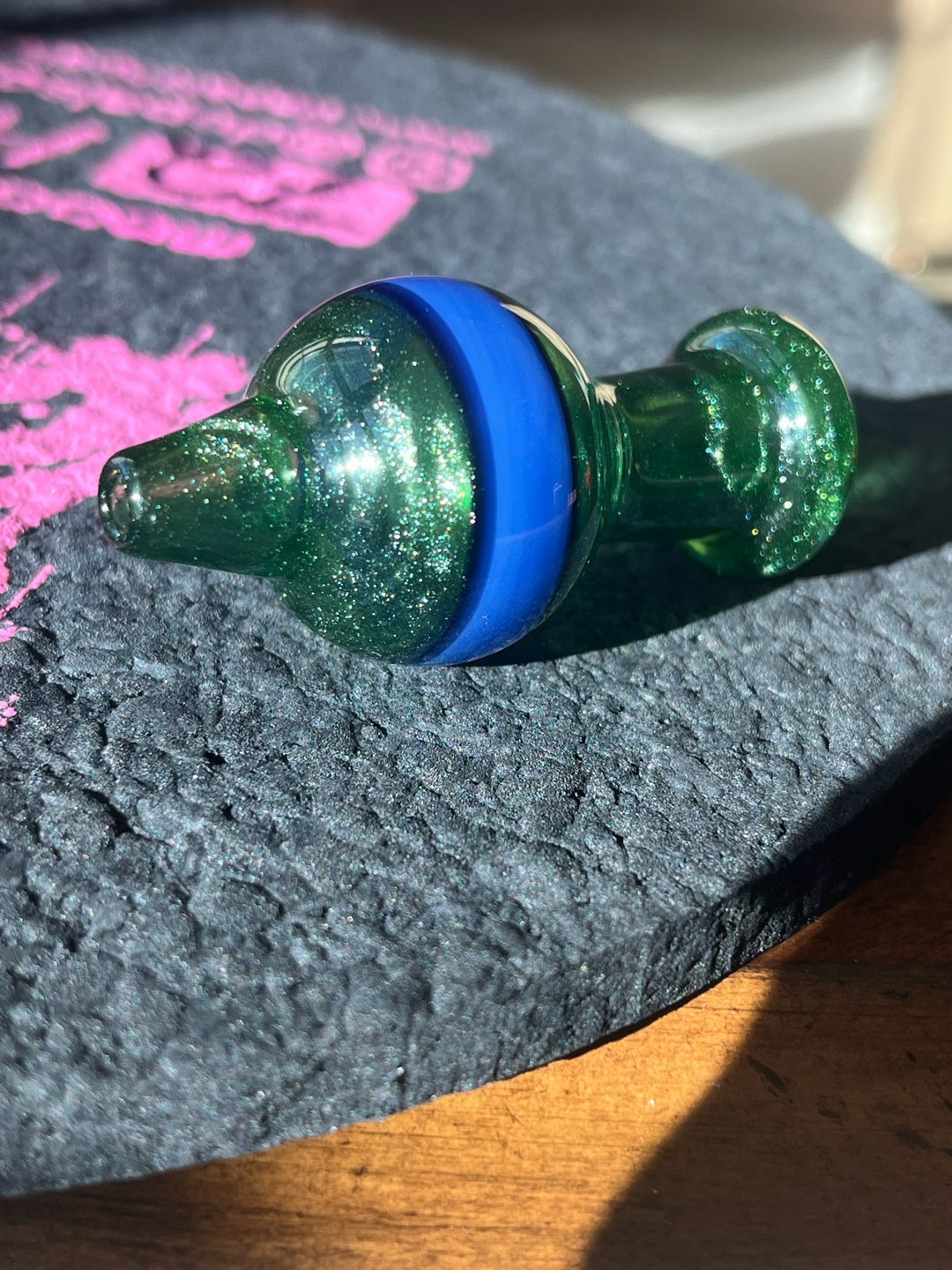 Preview pic of Encalmo bubble cap