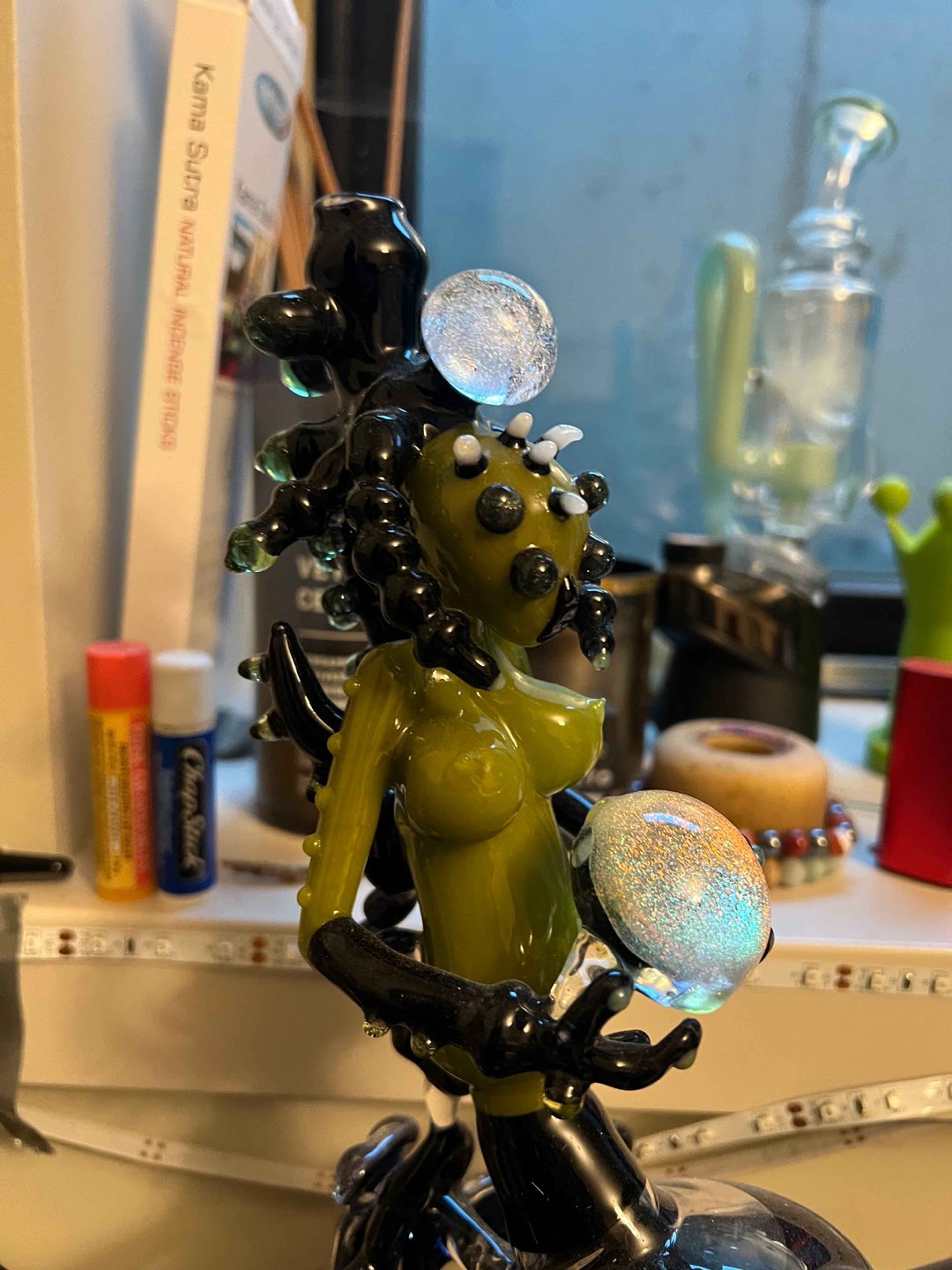 Kiebler alien piece image 0