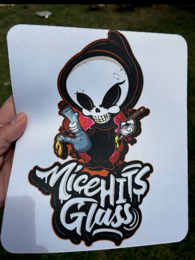 Preview pic of Nice hits glass mouse pad/dabmat