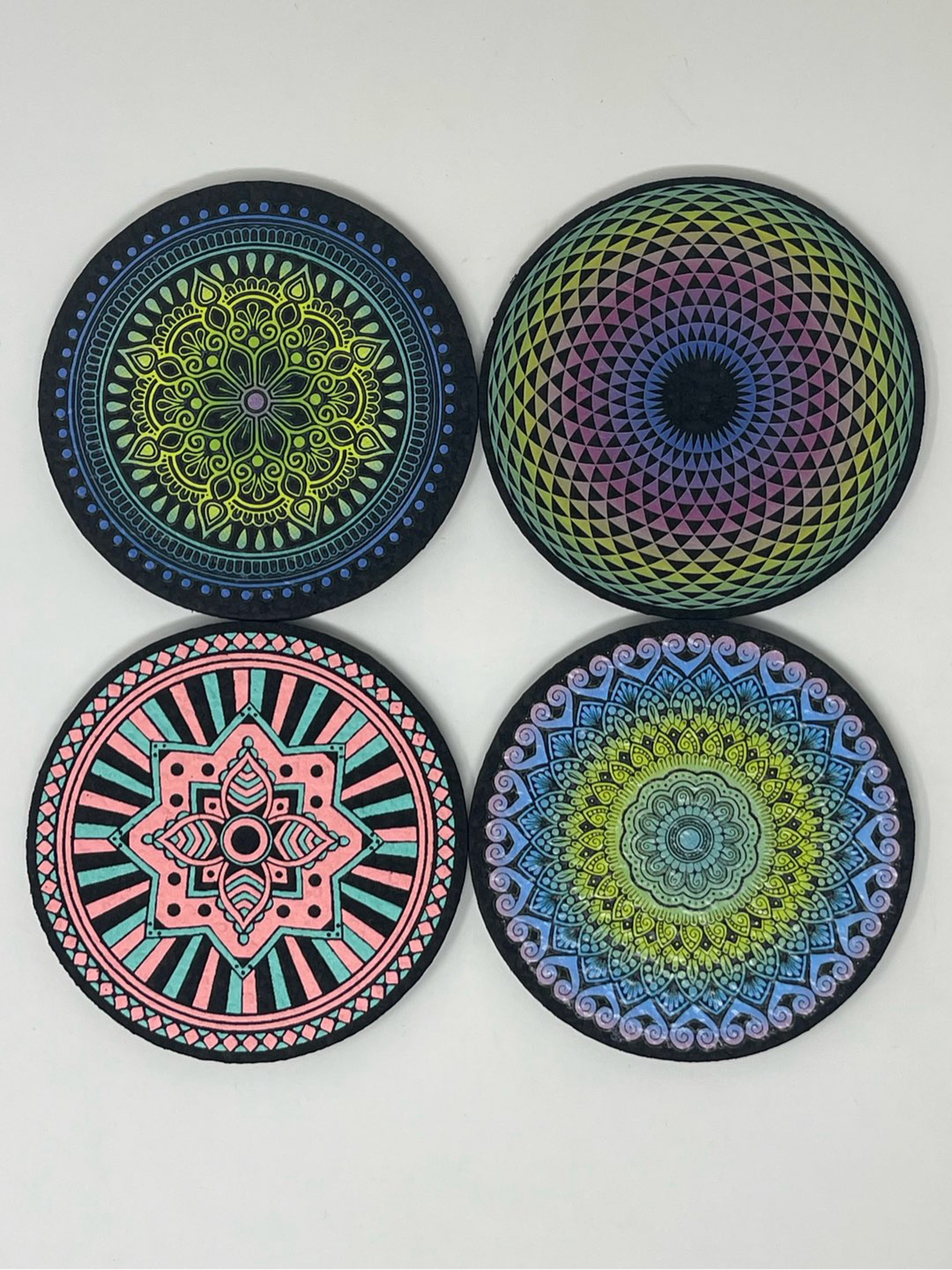 Preview pic of 4 pack of unique coaster moodmats