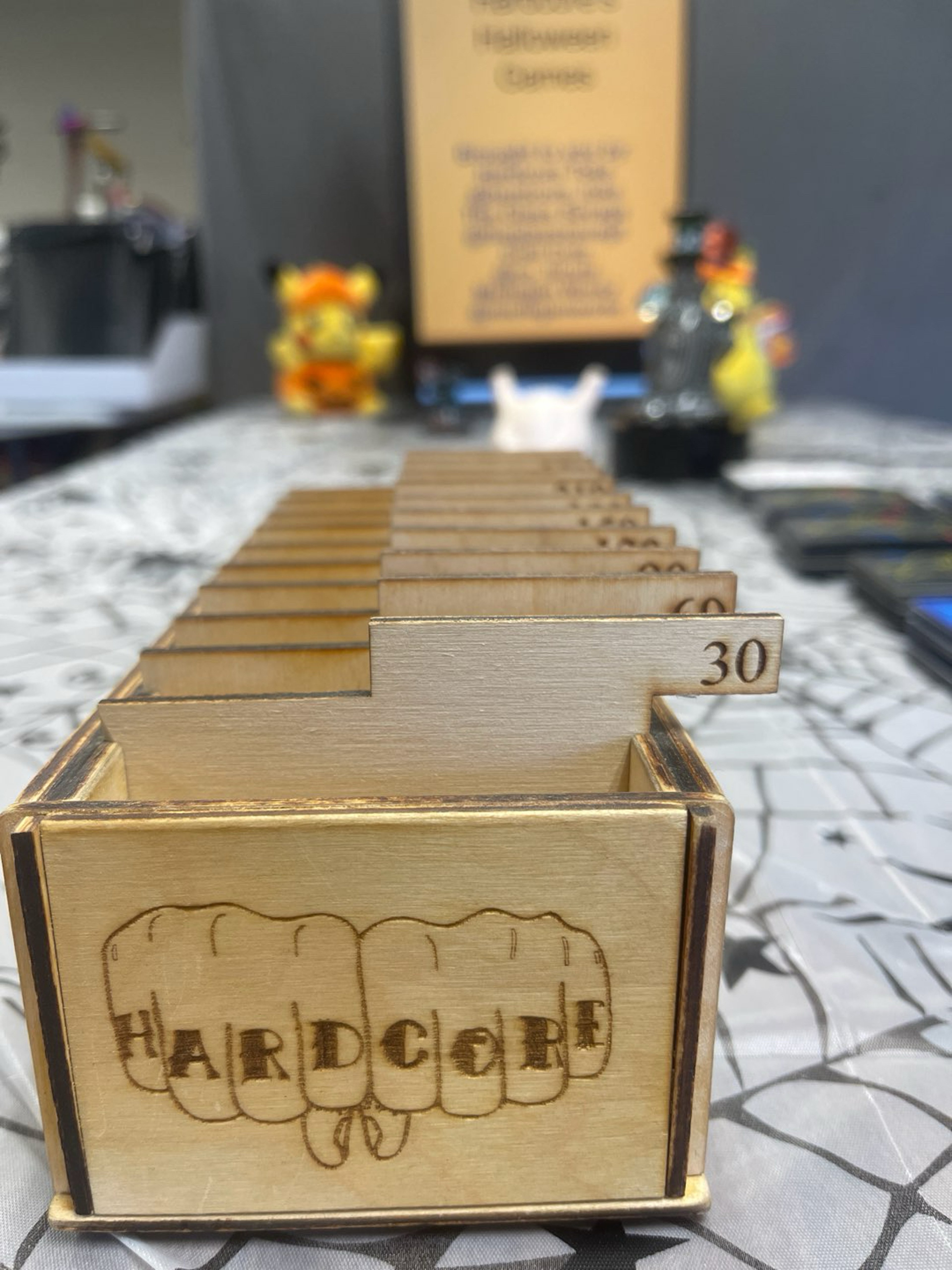 Preview pic of 1 pull from box