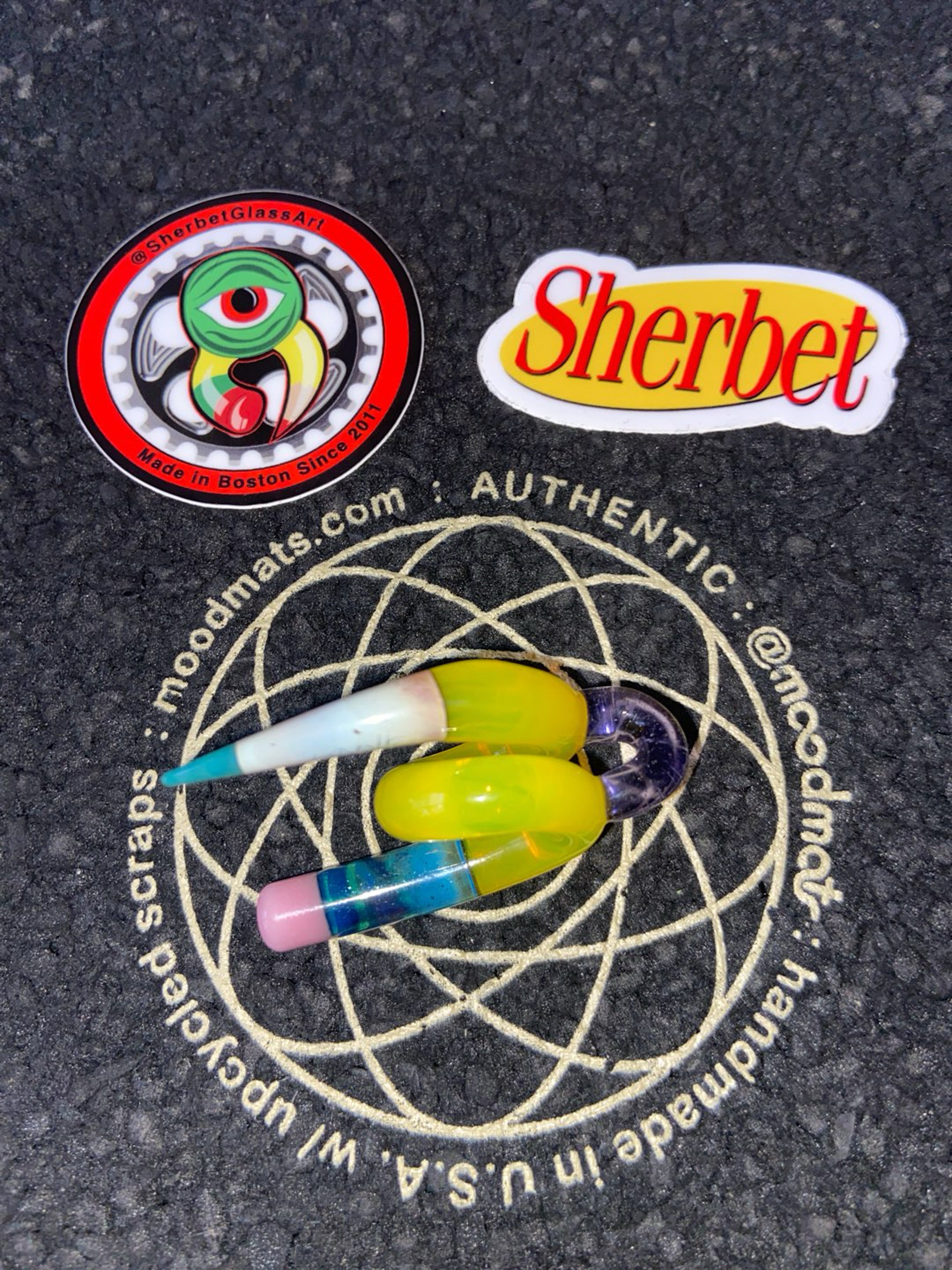 Preview pic of Sherbet Curled Pencil Pendant