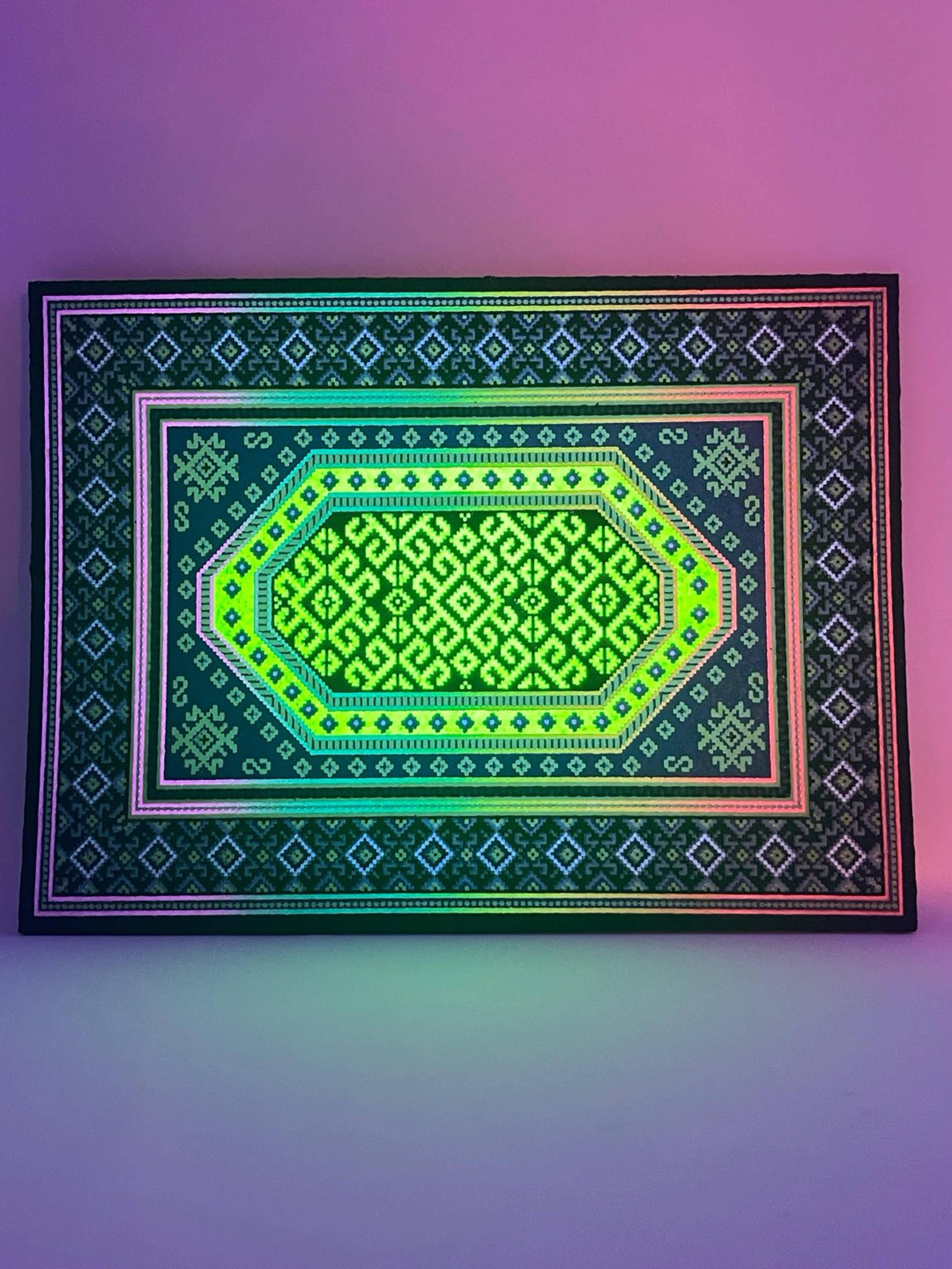 Preview pic of Cyber Bitrug (UV moodmat)