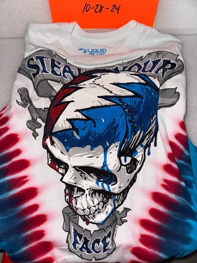 Preview pic of Grateful Dead Lot Tee
