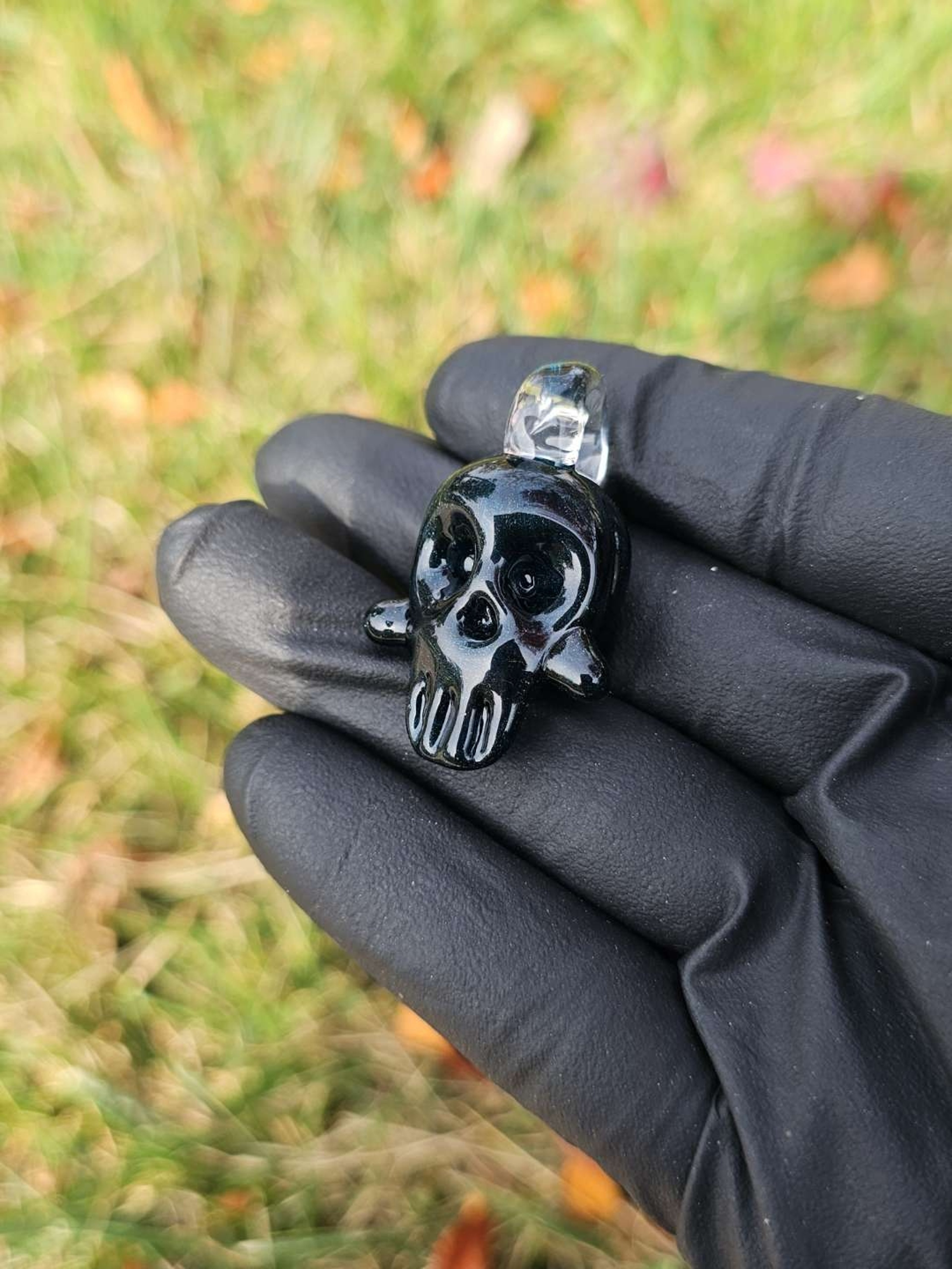 Skull pendant image 0