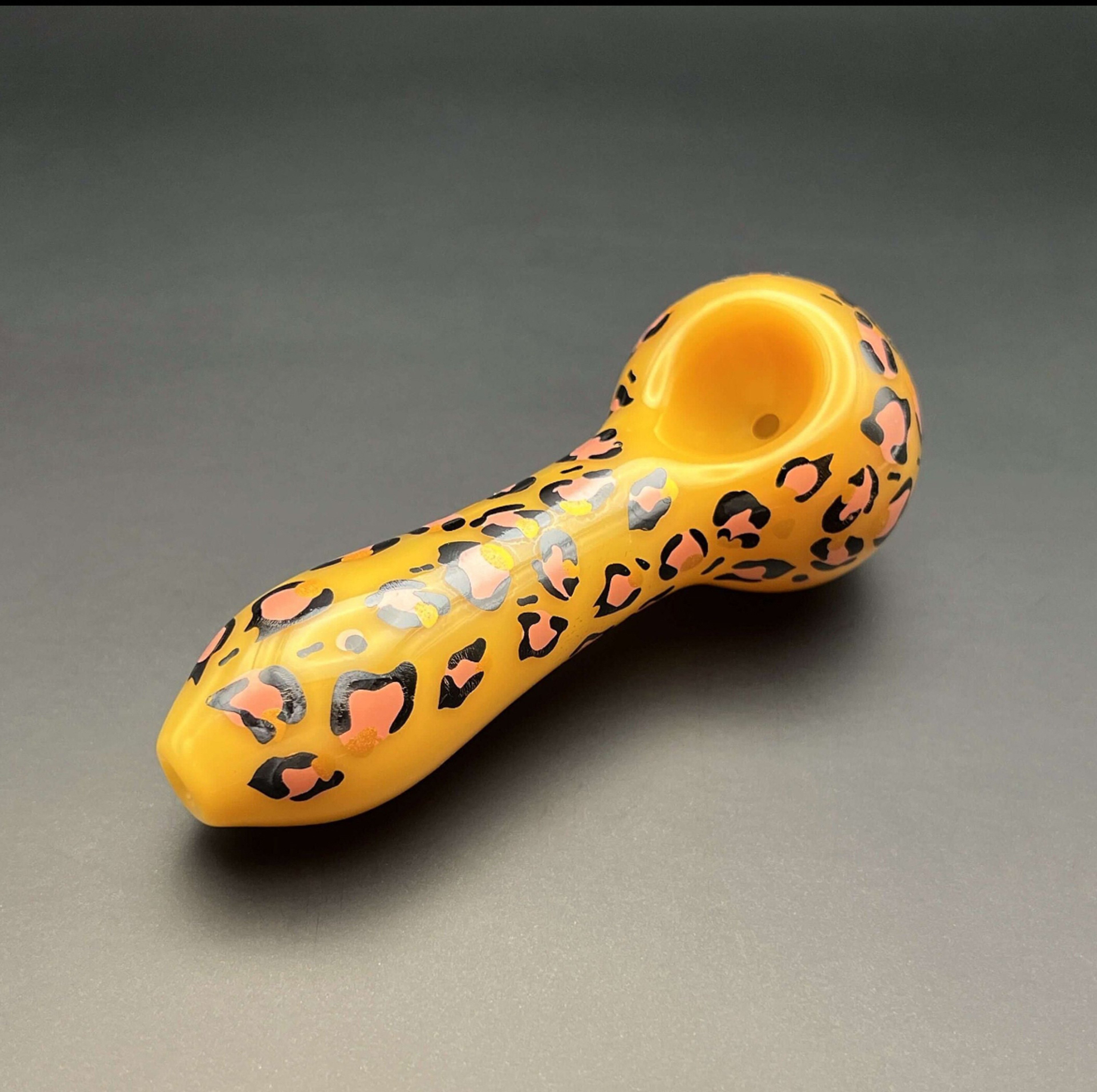Preview pic of Leopard Pipe