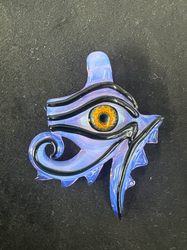 Preview pic of Mako eye of RA pendant