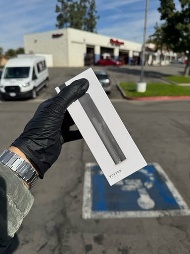 Preview pic of Puffco Pivot Onyx