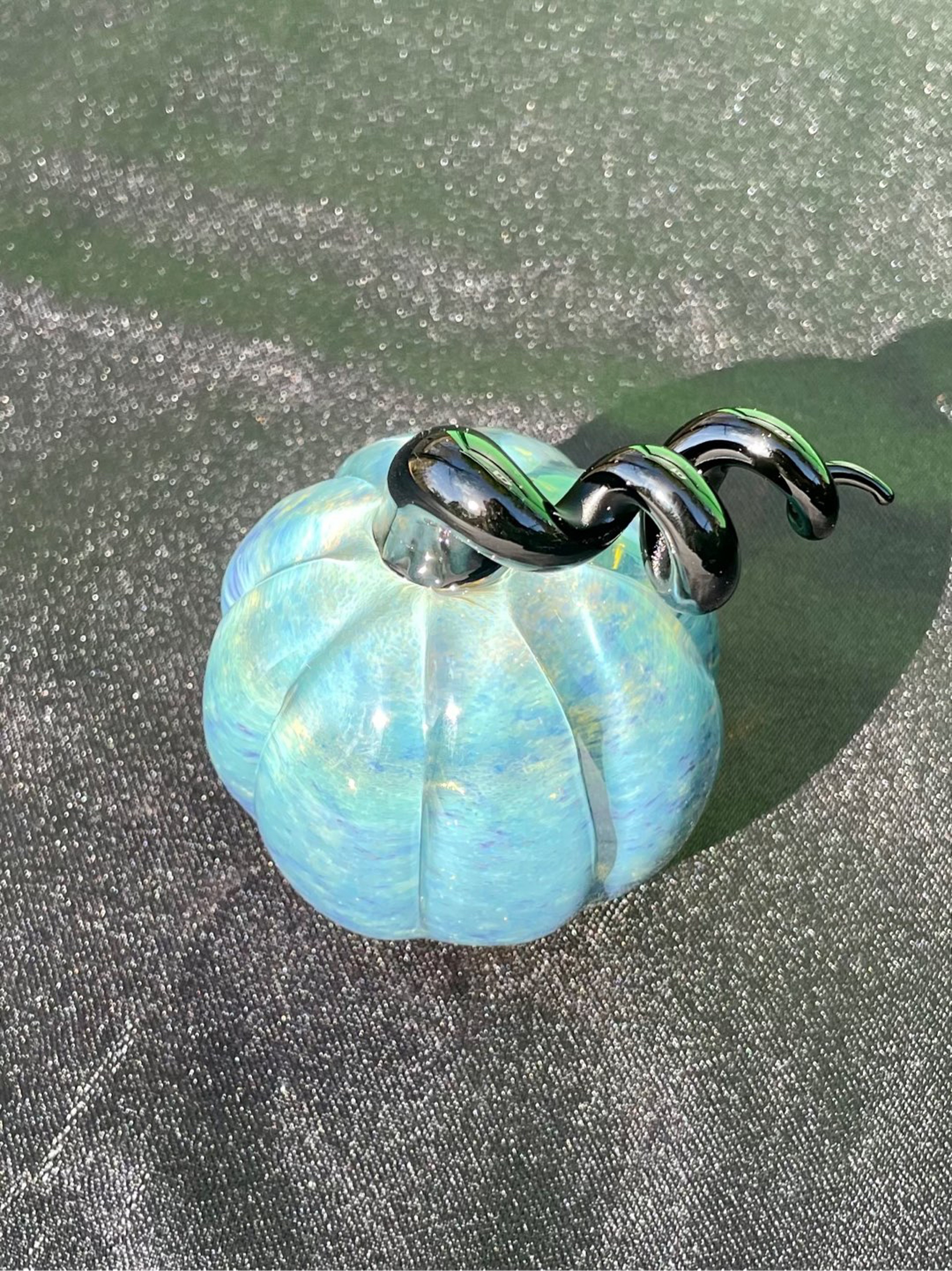 Preview pic of Pumpkin sculpture