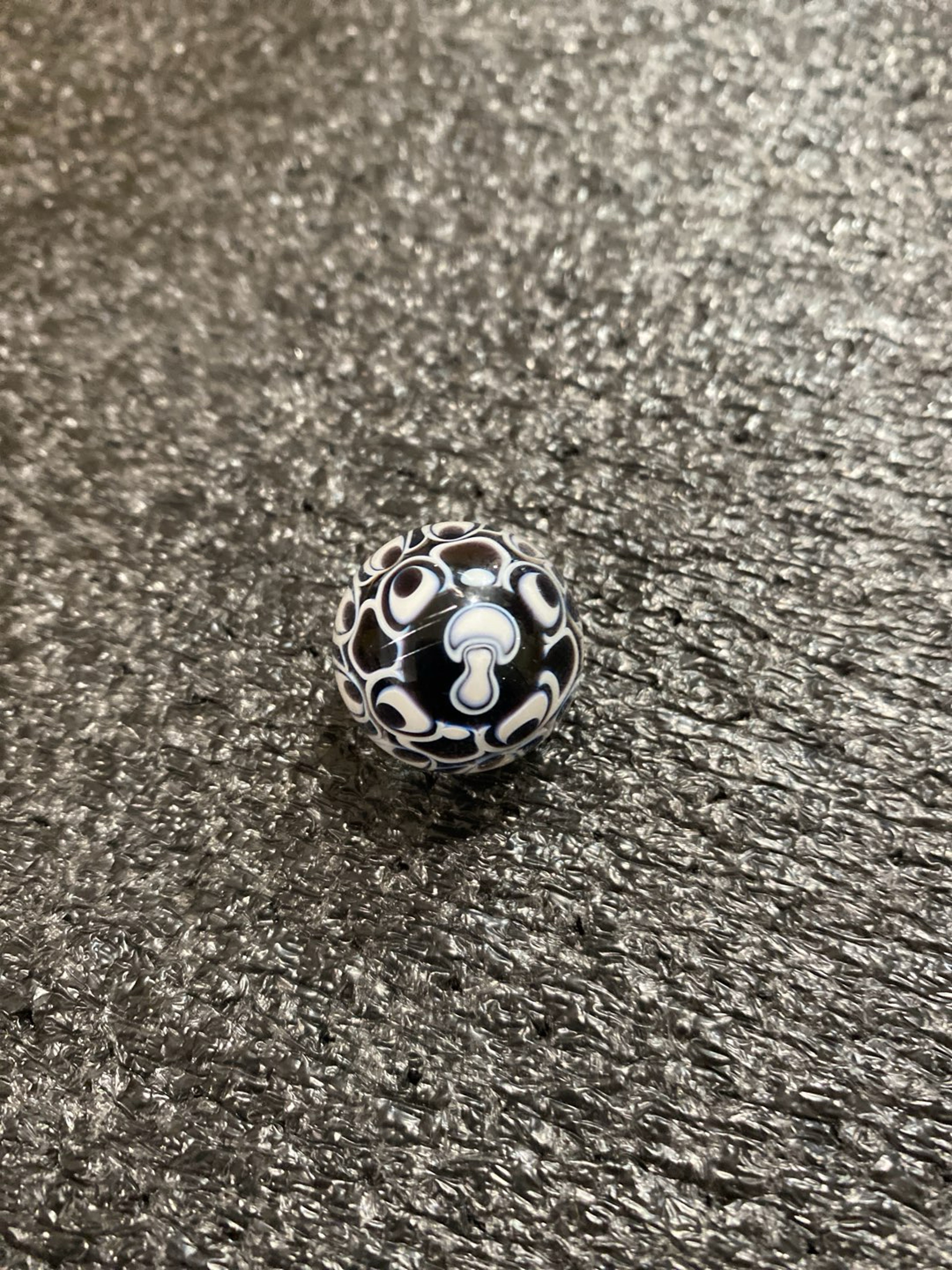 Preview pic of KMGlass Marble