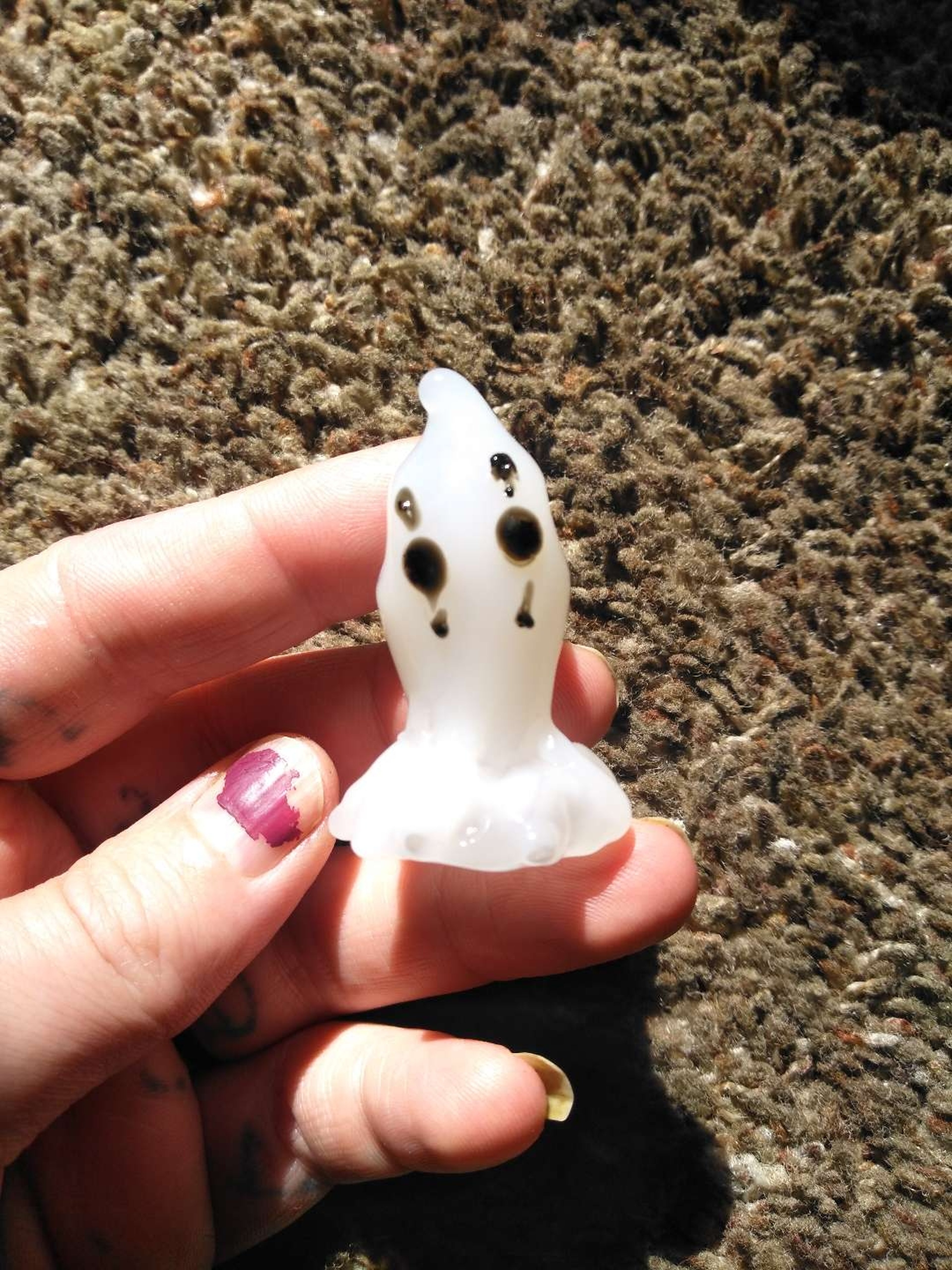 Preview pic of Ghostly clown pendant