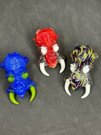 Preview pic of Wasp Pendants by Shuhbuh