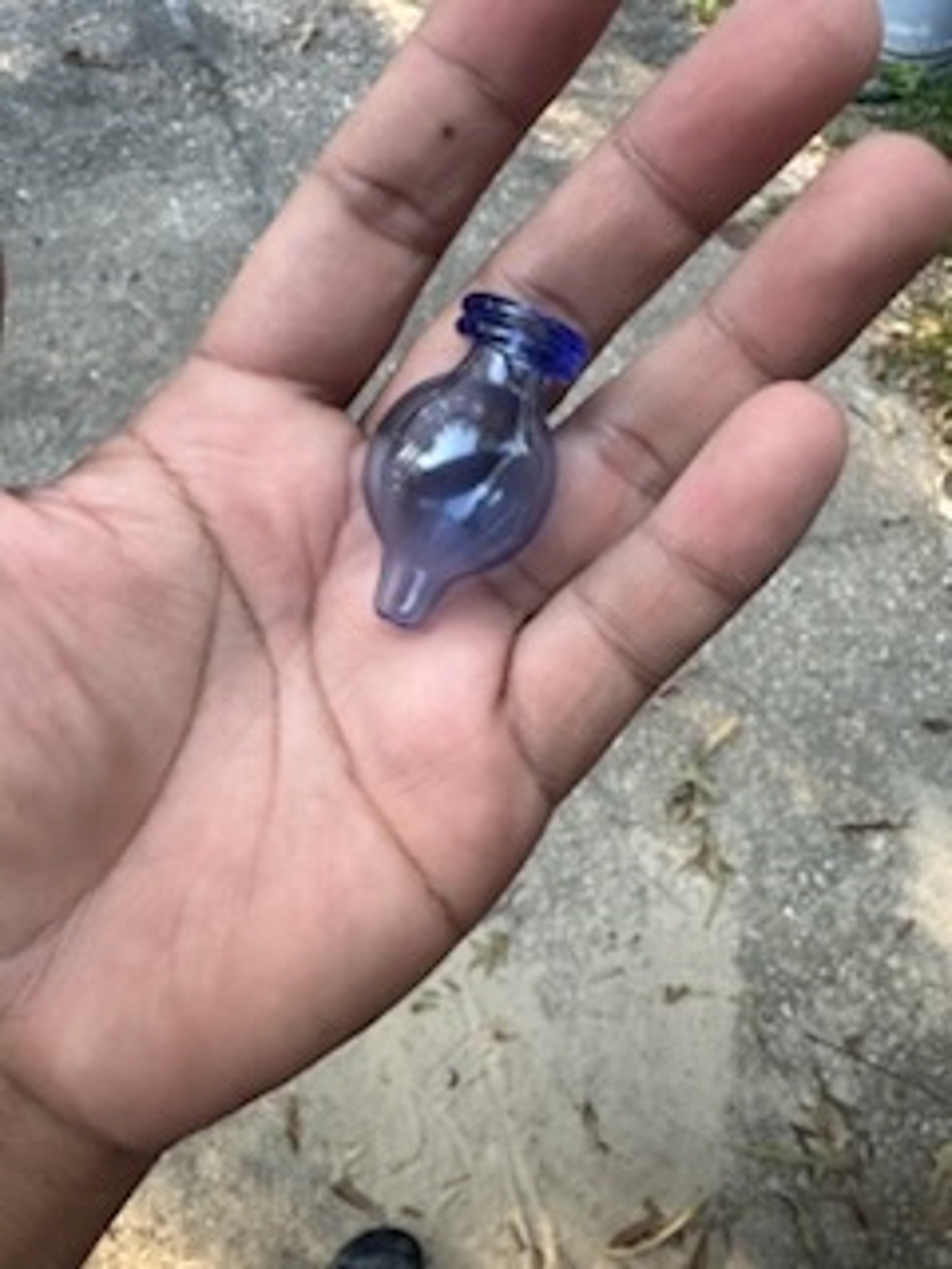 Preview pic of Blue sapphire sonnumberfour bubble cap