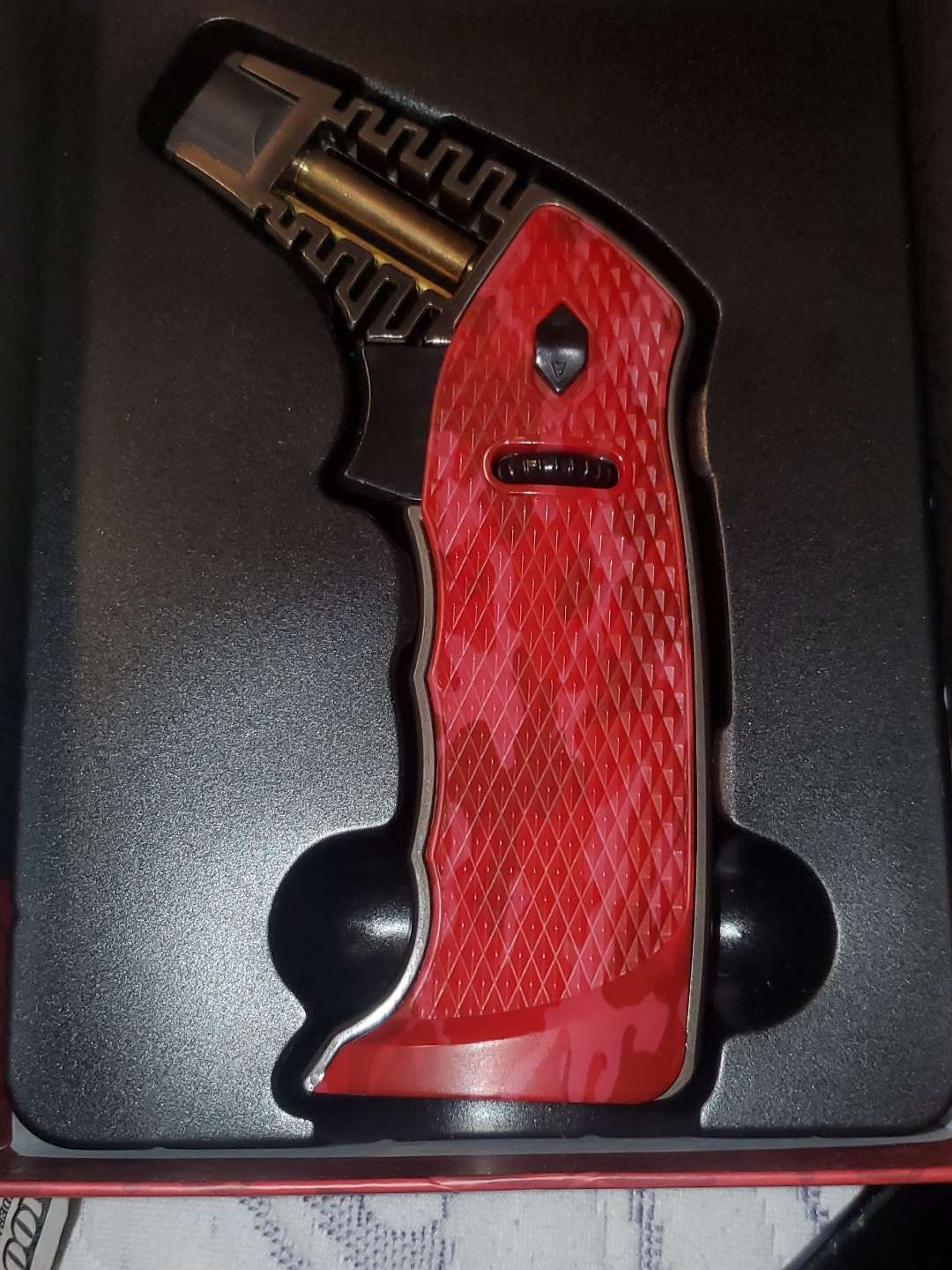 Preview pic of Smoxy "HUNTER" Torch Lighter