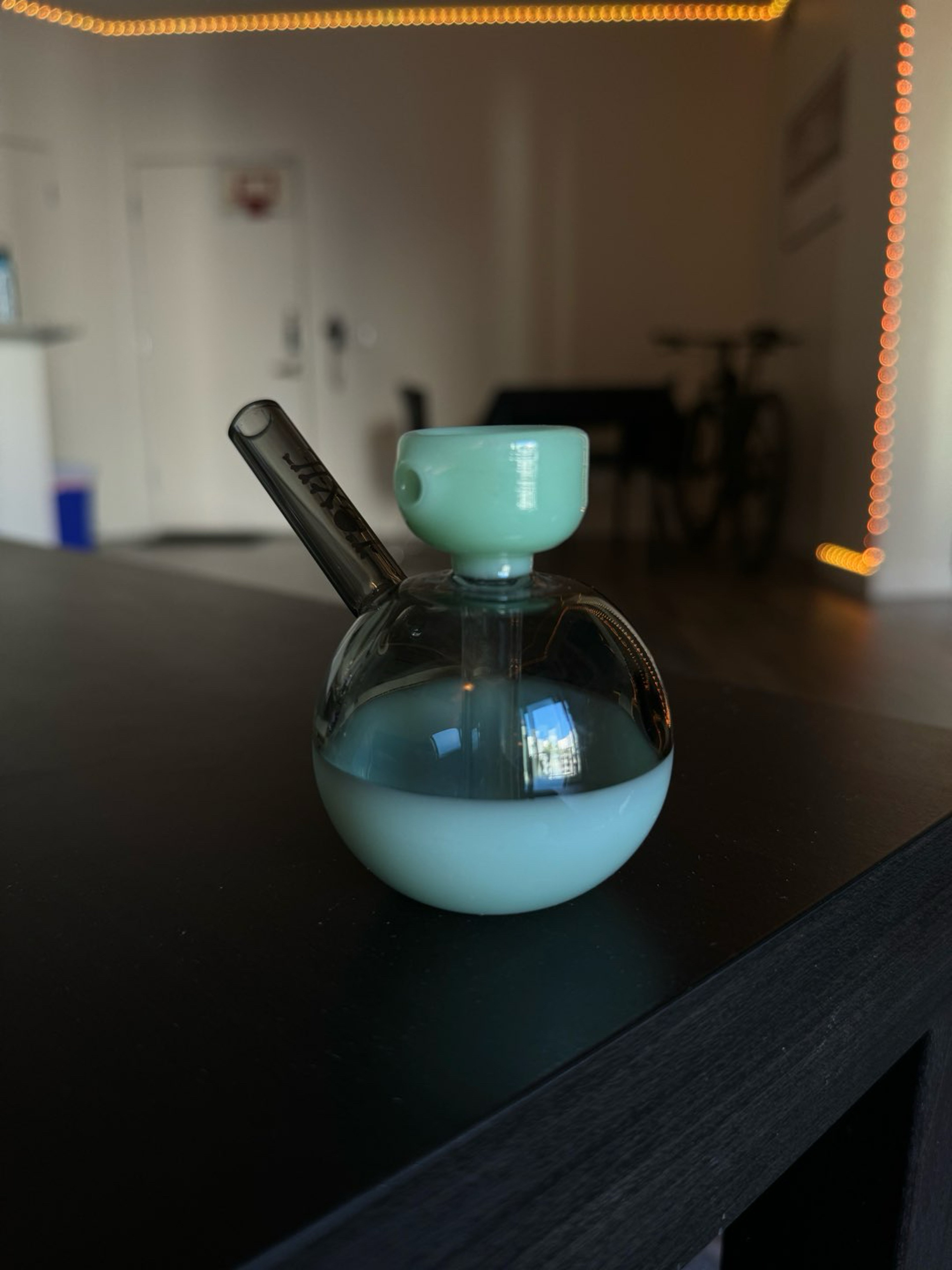 Preview pic of Toxic glass bubbler