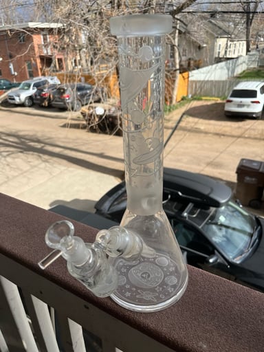 Preview pic of Milky Way Limited Edition Bong