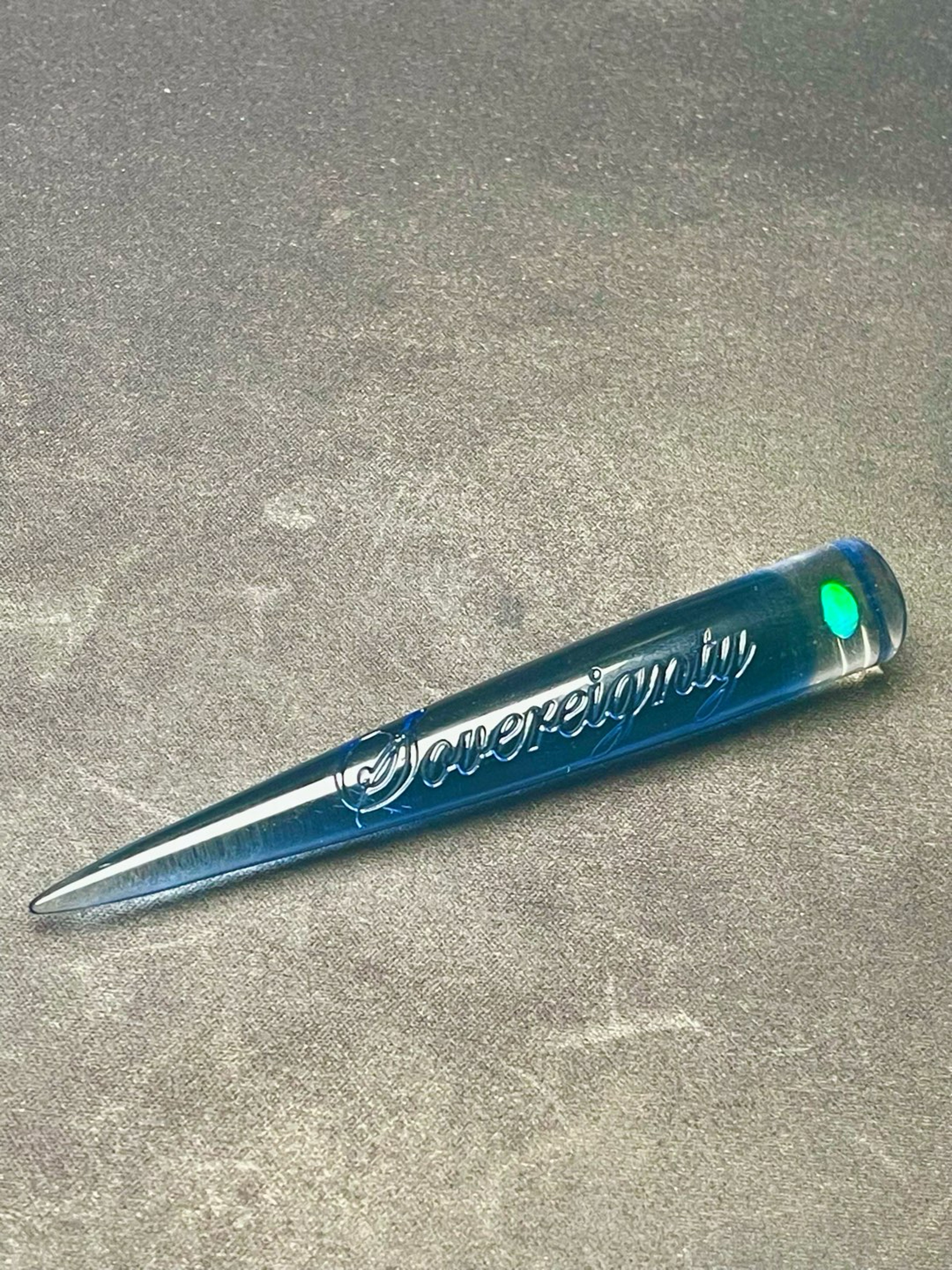 Preview pic of Sovereignty Poker in Dayglow