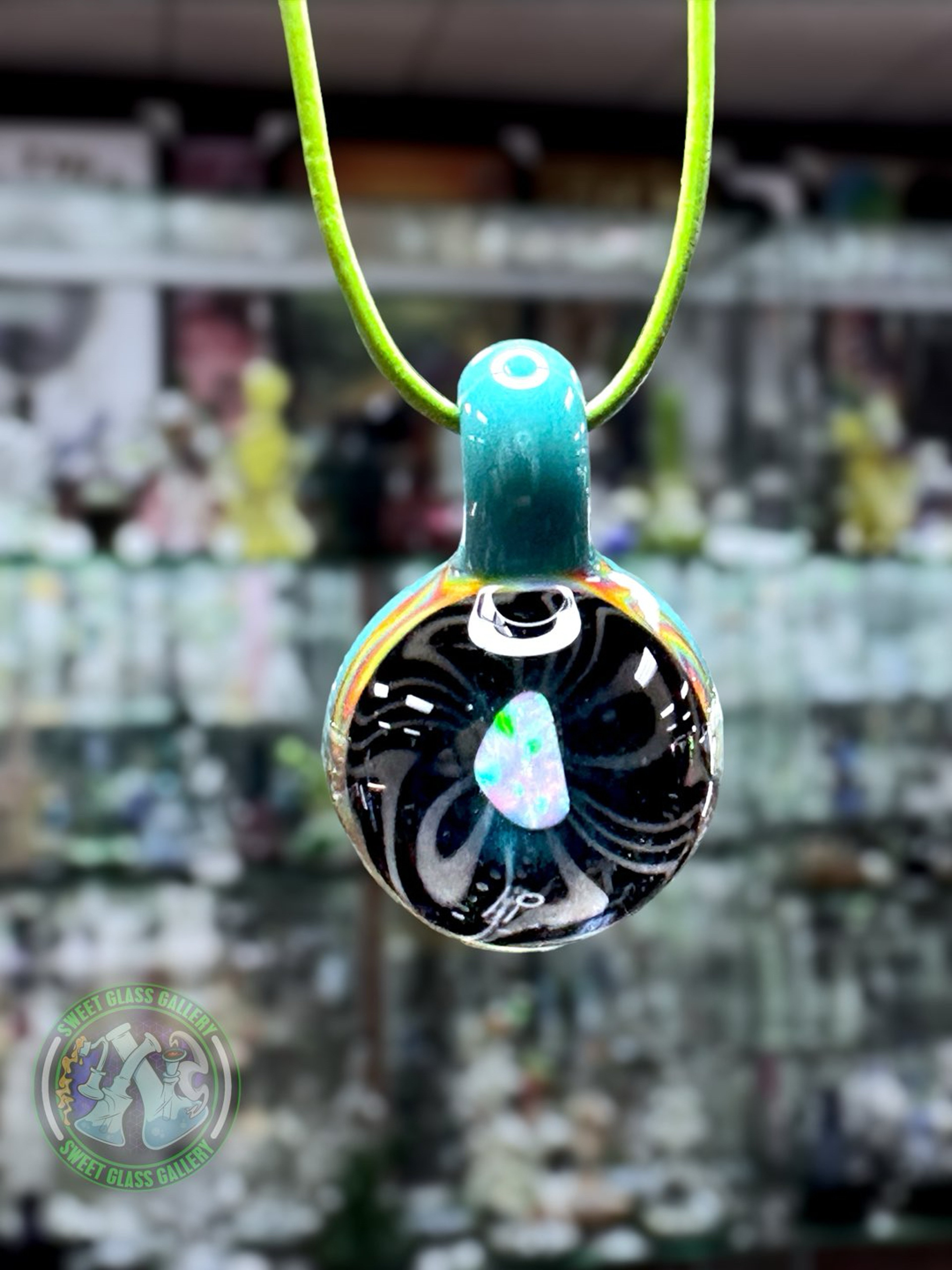 Preview pic of Boscoe - Portal Pendant #1