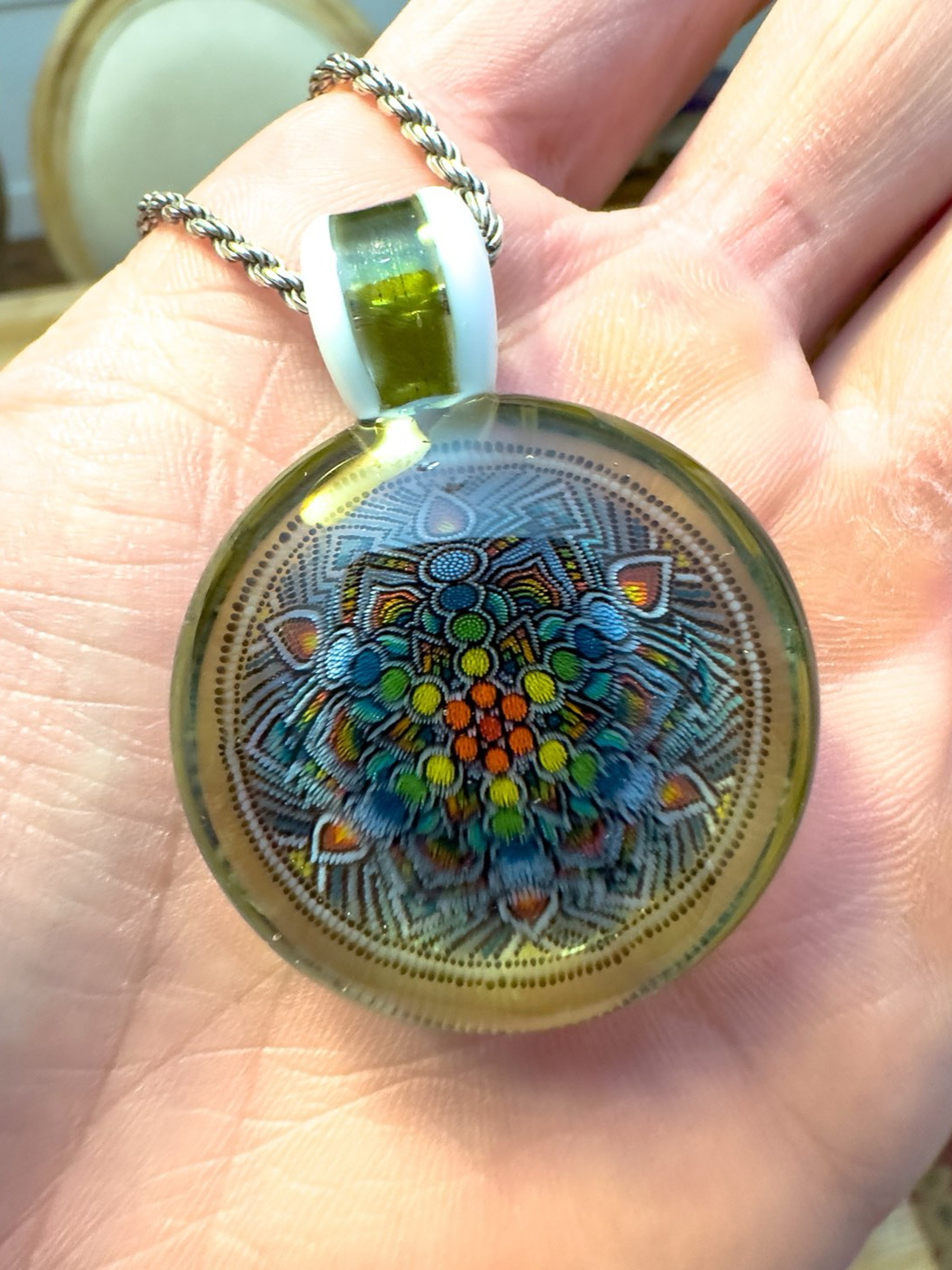 2018 Z-shore Glass- Spectral Burst Pendant image 0