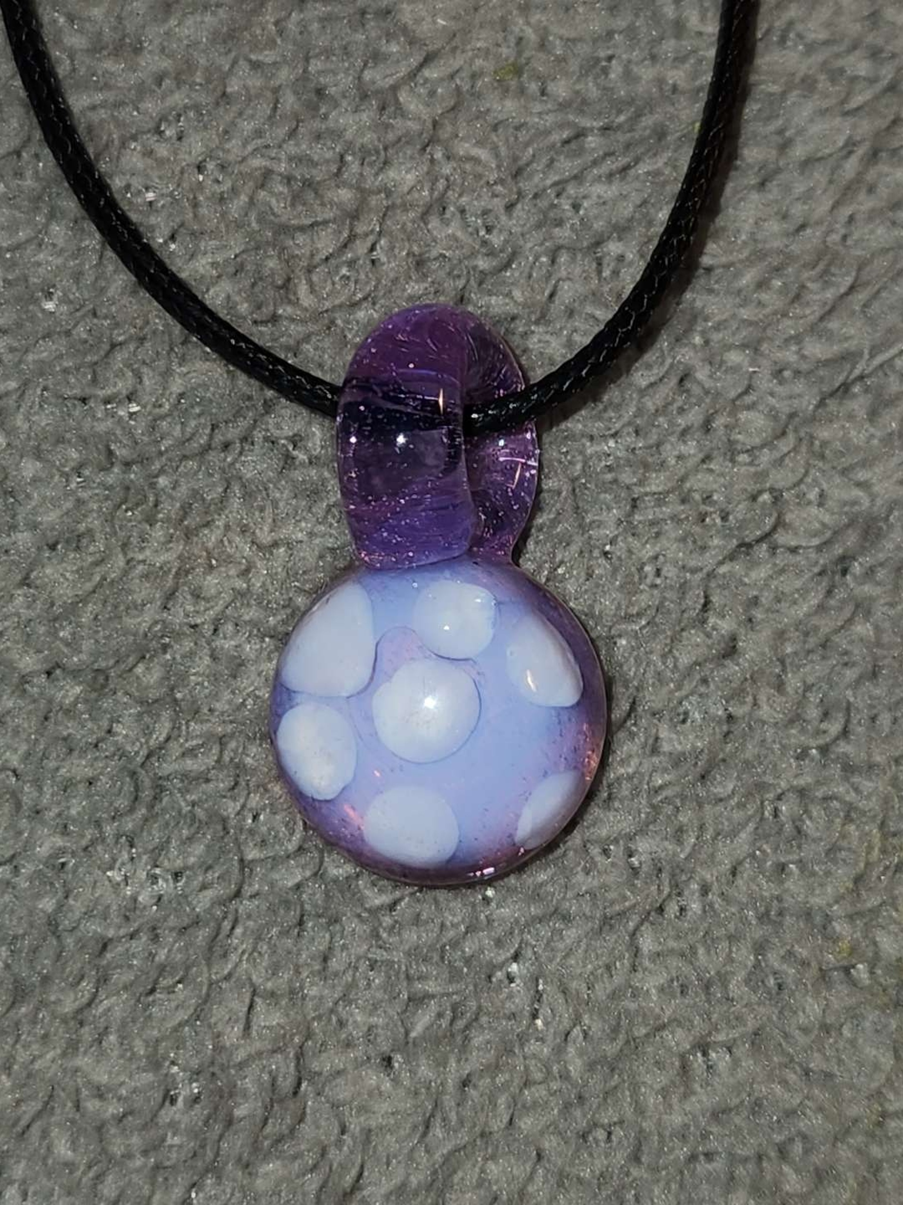 Preview pic of Pink/Purple pendant