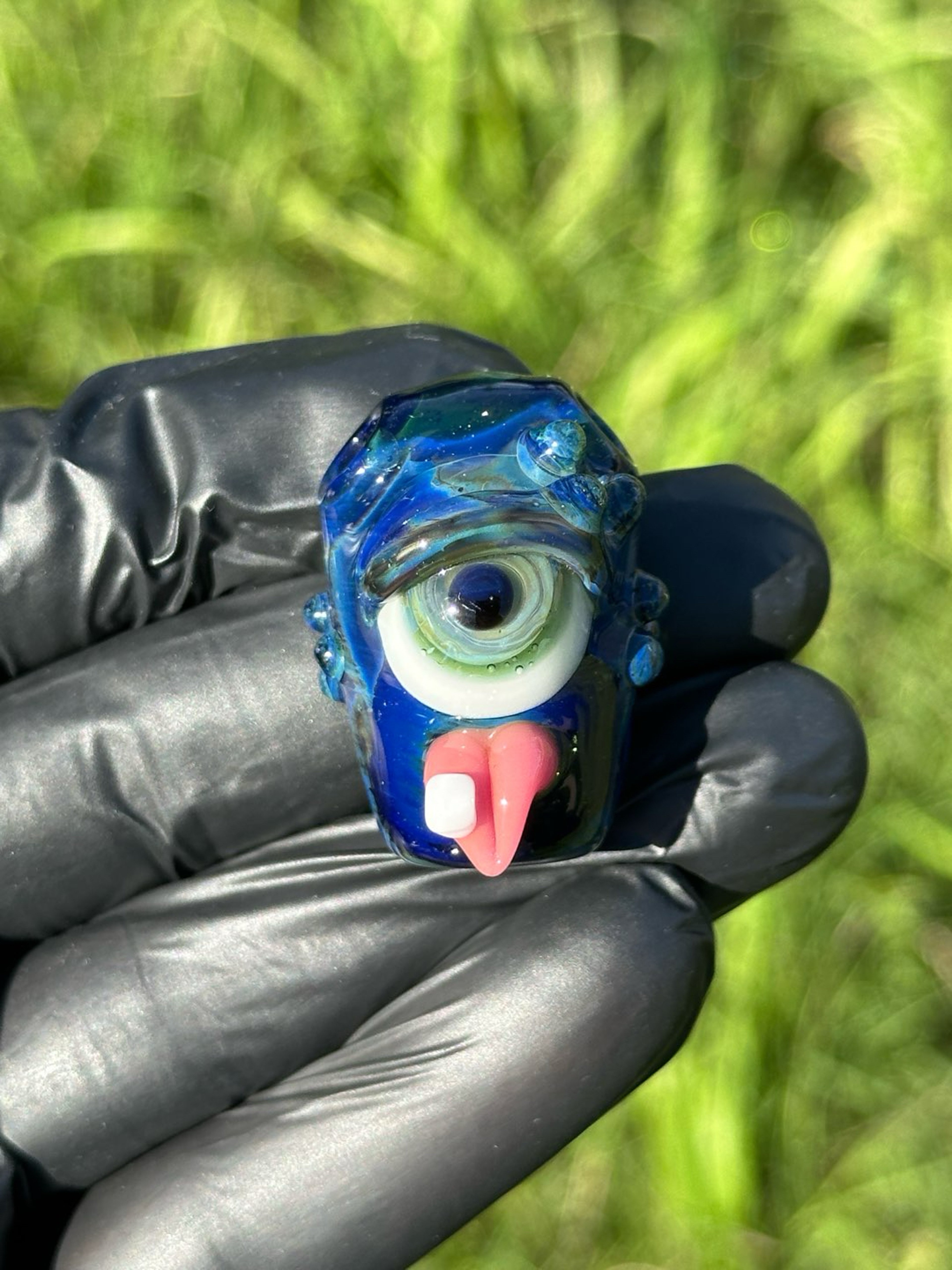Preview pic of “Acid Eater” Pendy