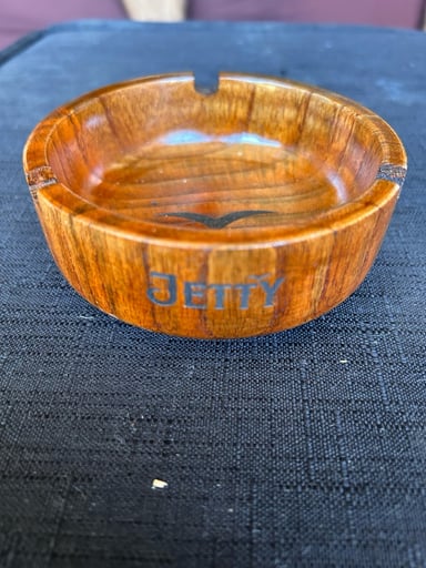 Preview pic of Wooden ashtray LE
