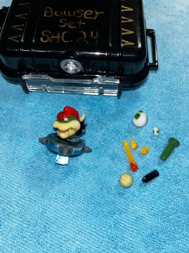 Preview pic of Bowser cap set