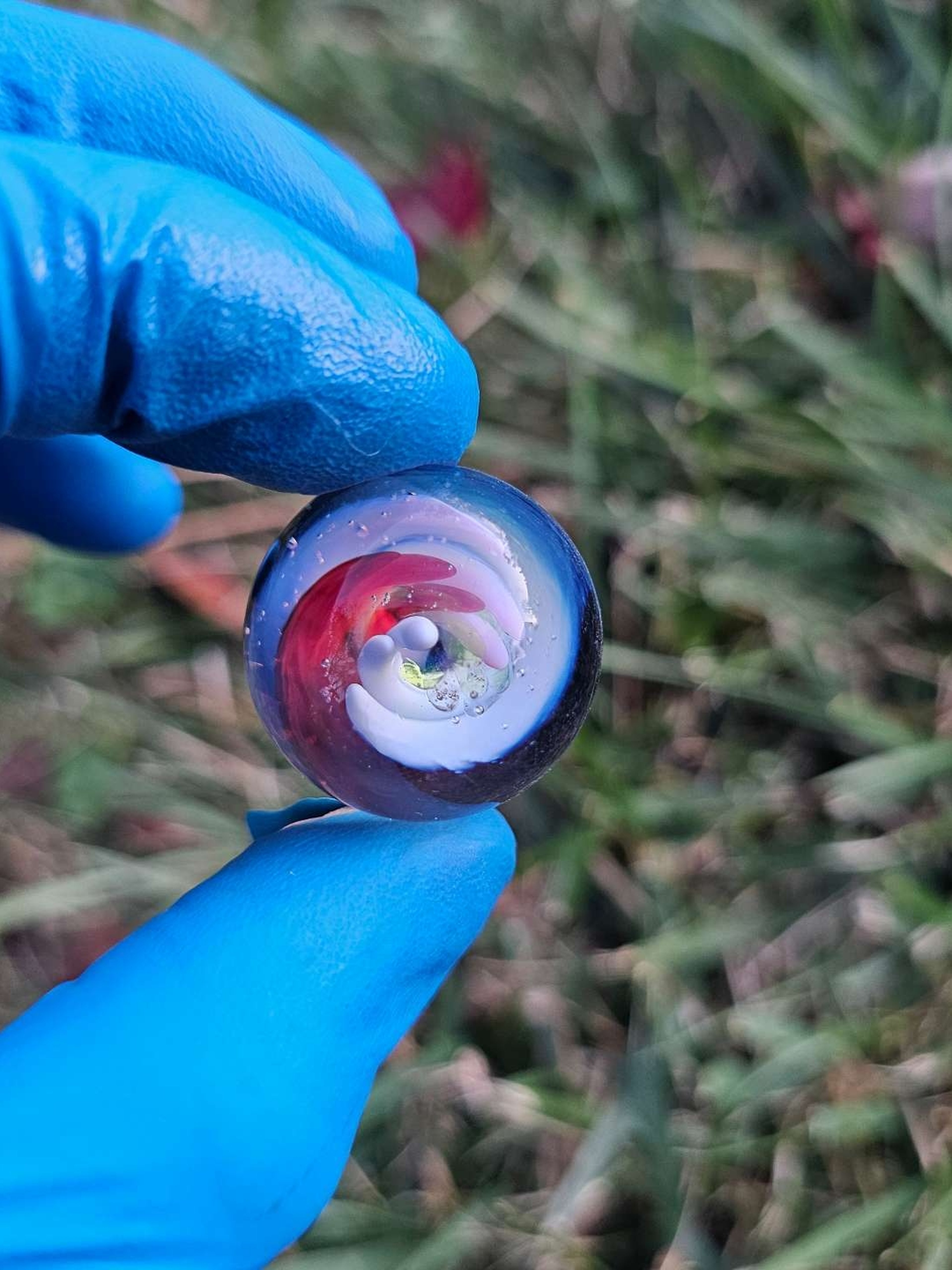 Preview pic of UV reactive implosion marble