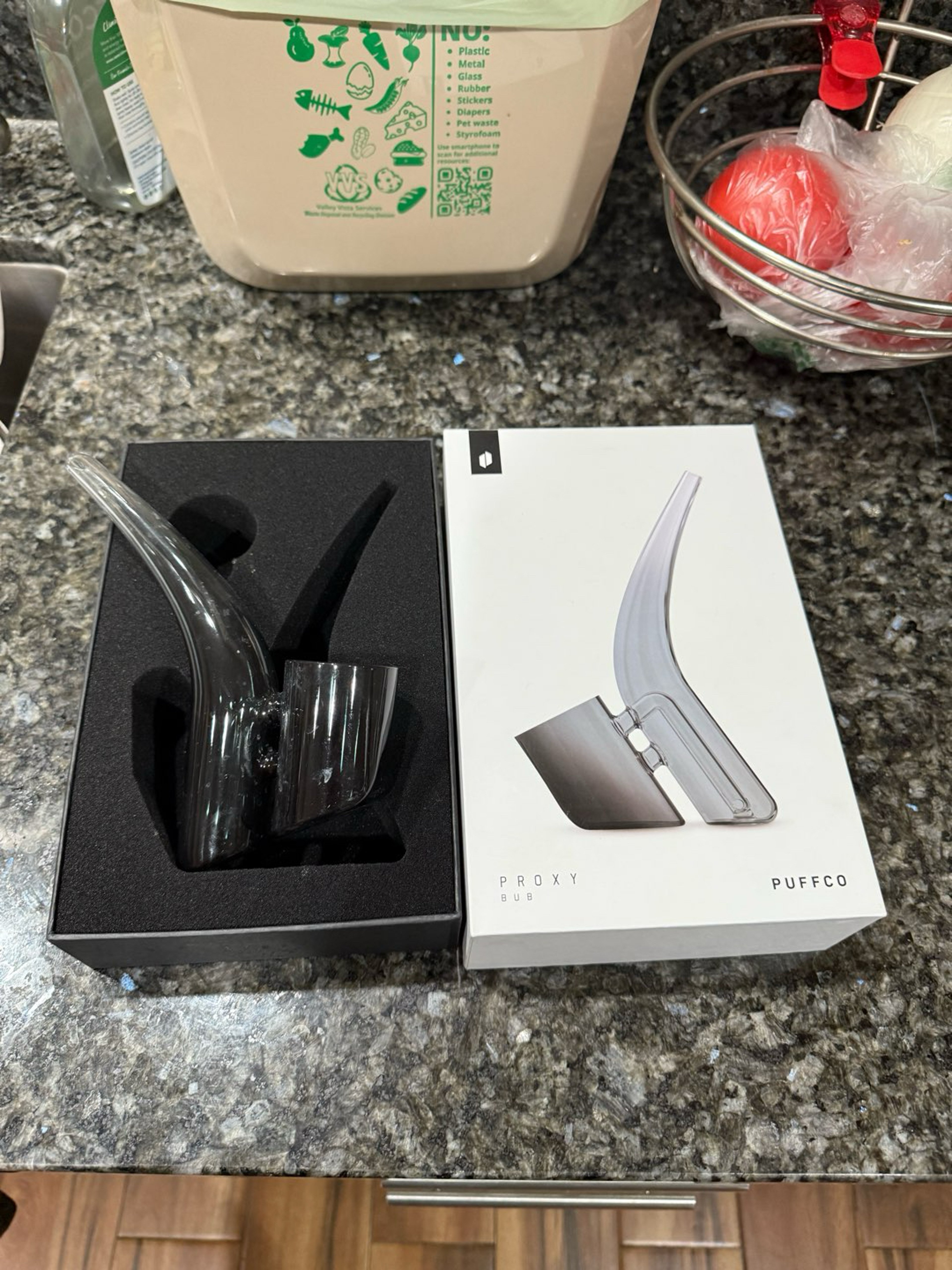 Preview pic of Puffco proxy bubbler