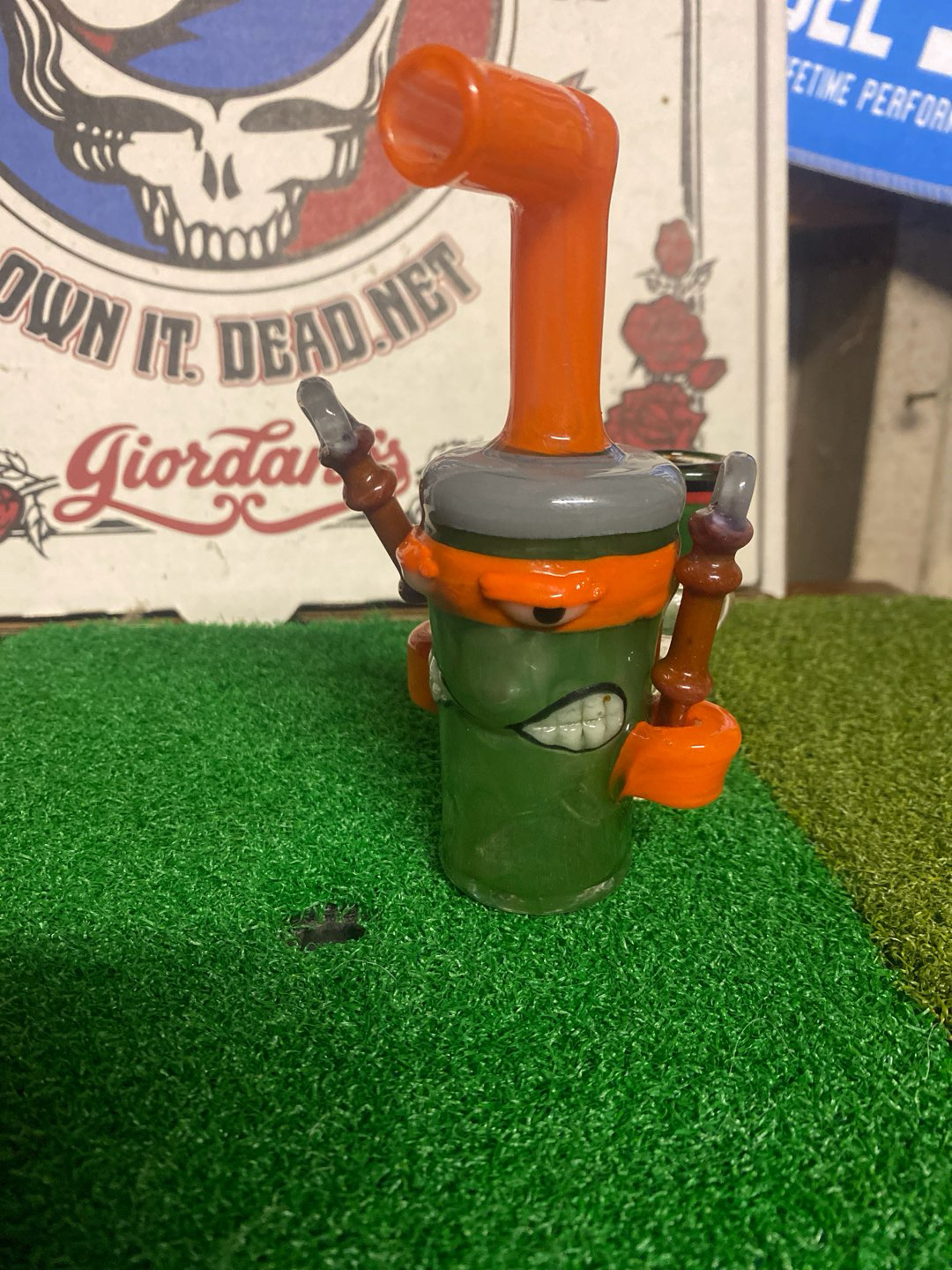 Preview pic of Master shake dab rig