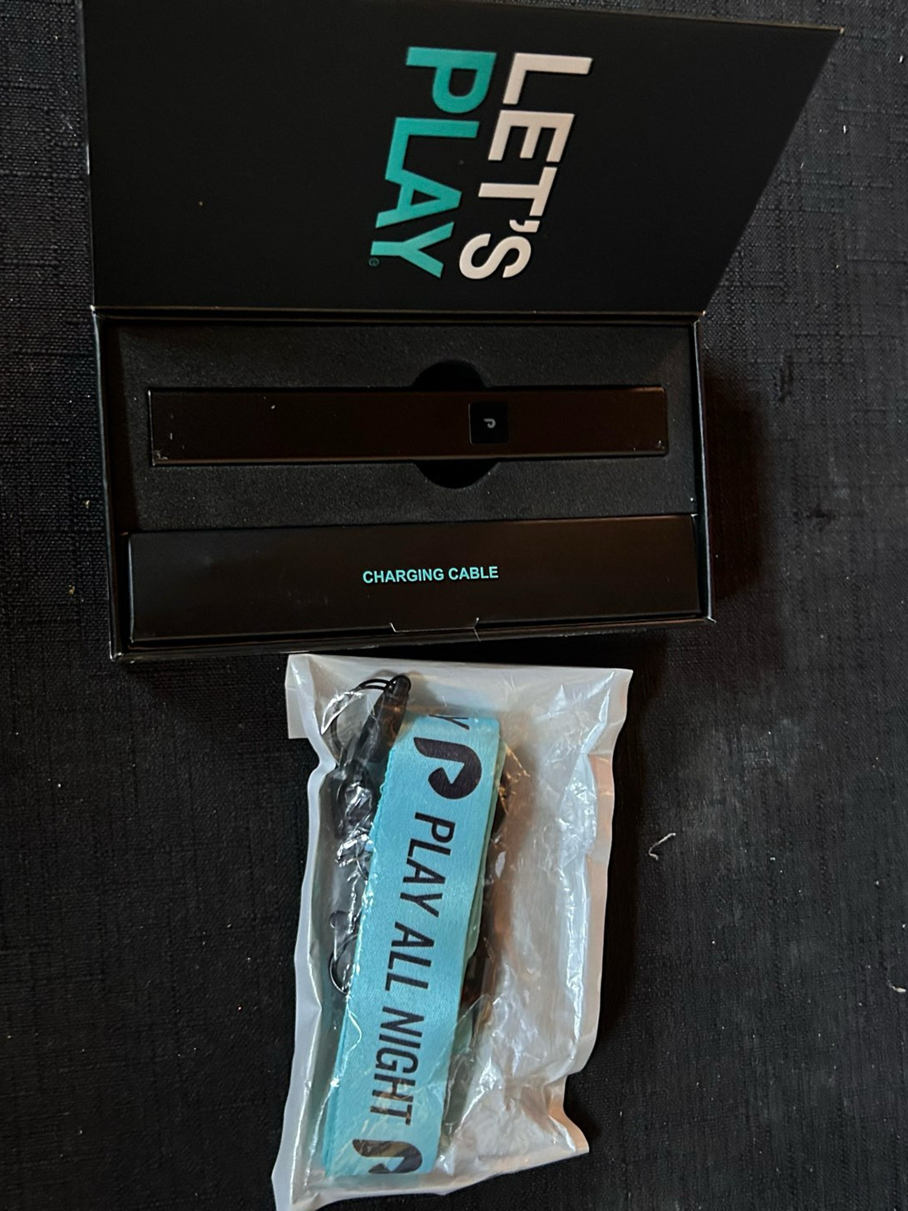 Preview pic of Battery and landyard bundle