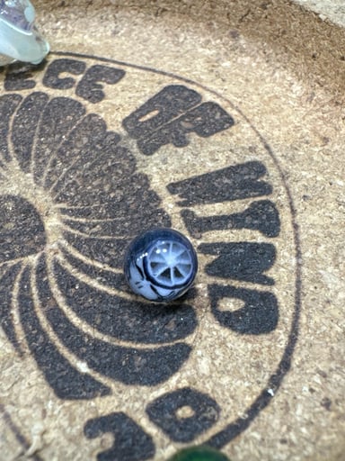 Preview pic of Steal your face pearl