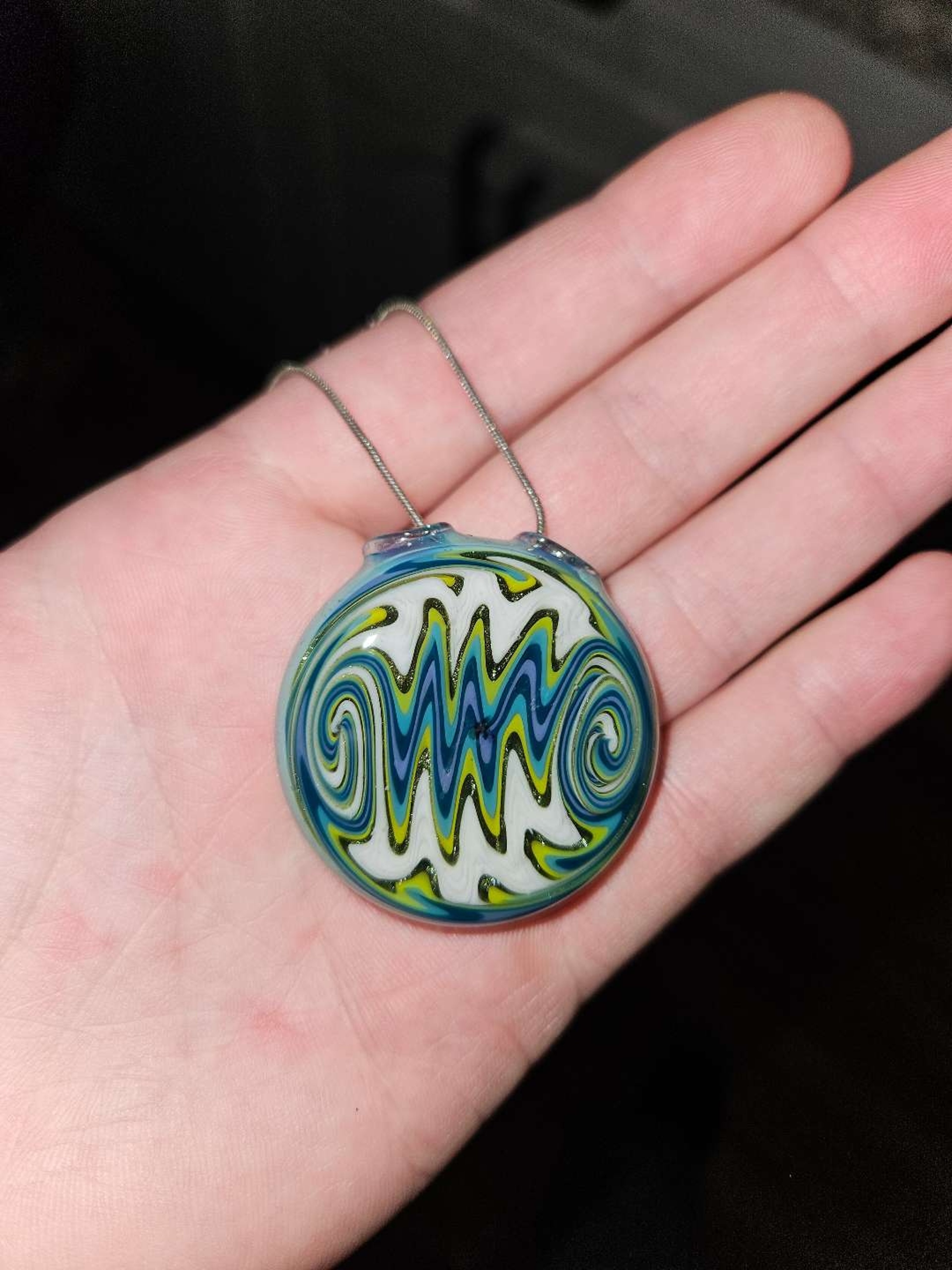 Preview pic of Aquamania wig wag hollow pendy