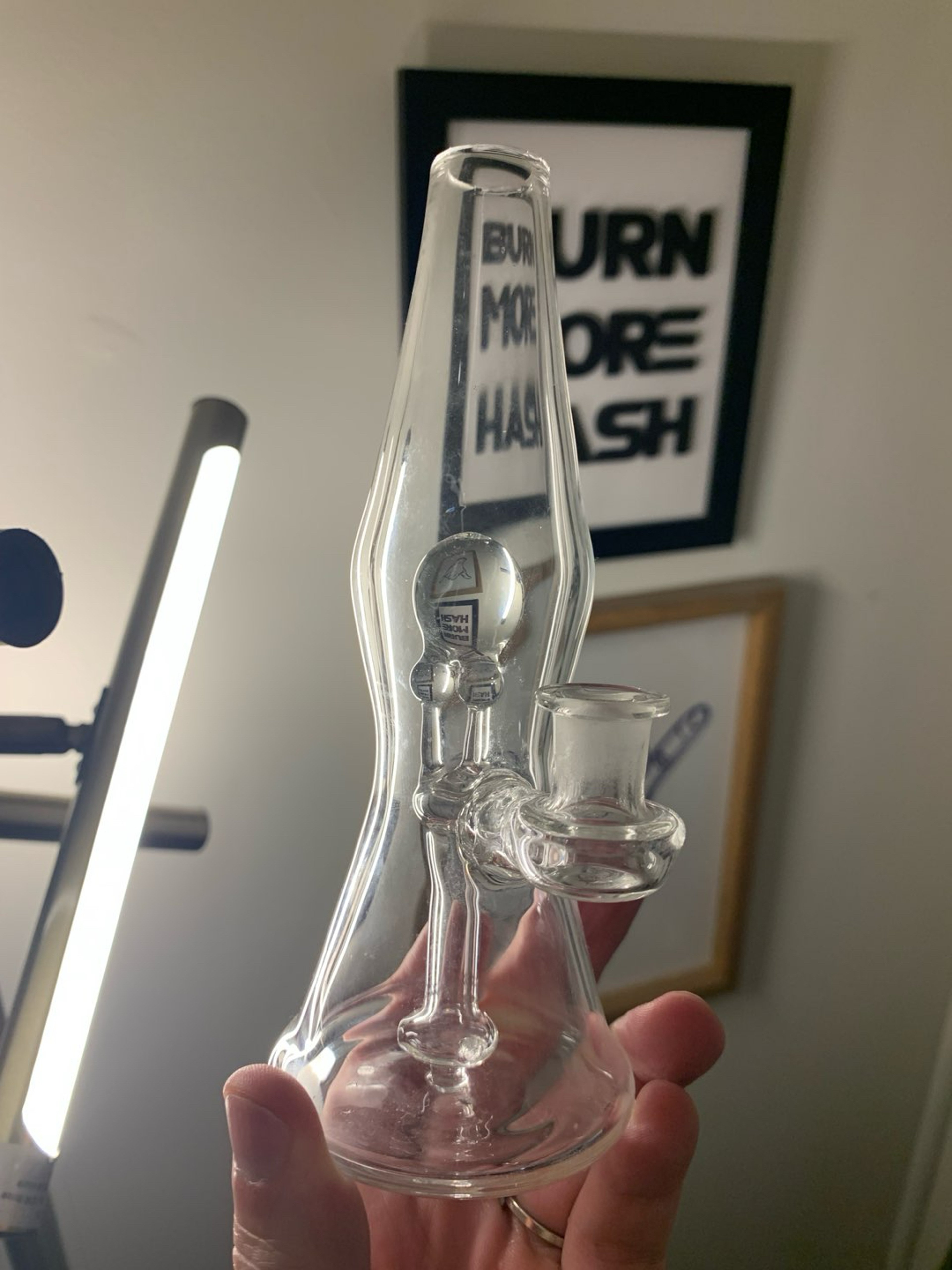 Preview pic of Guru Glass Lamp