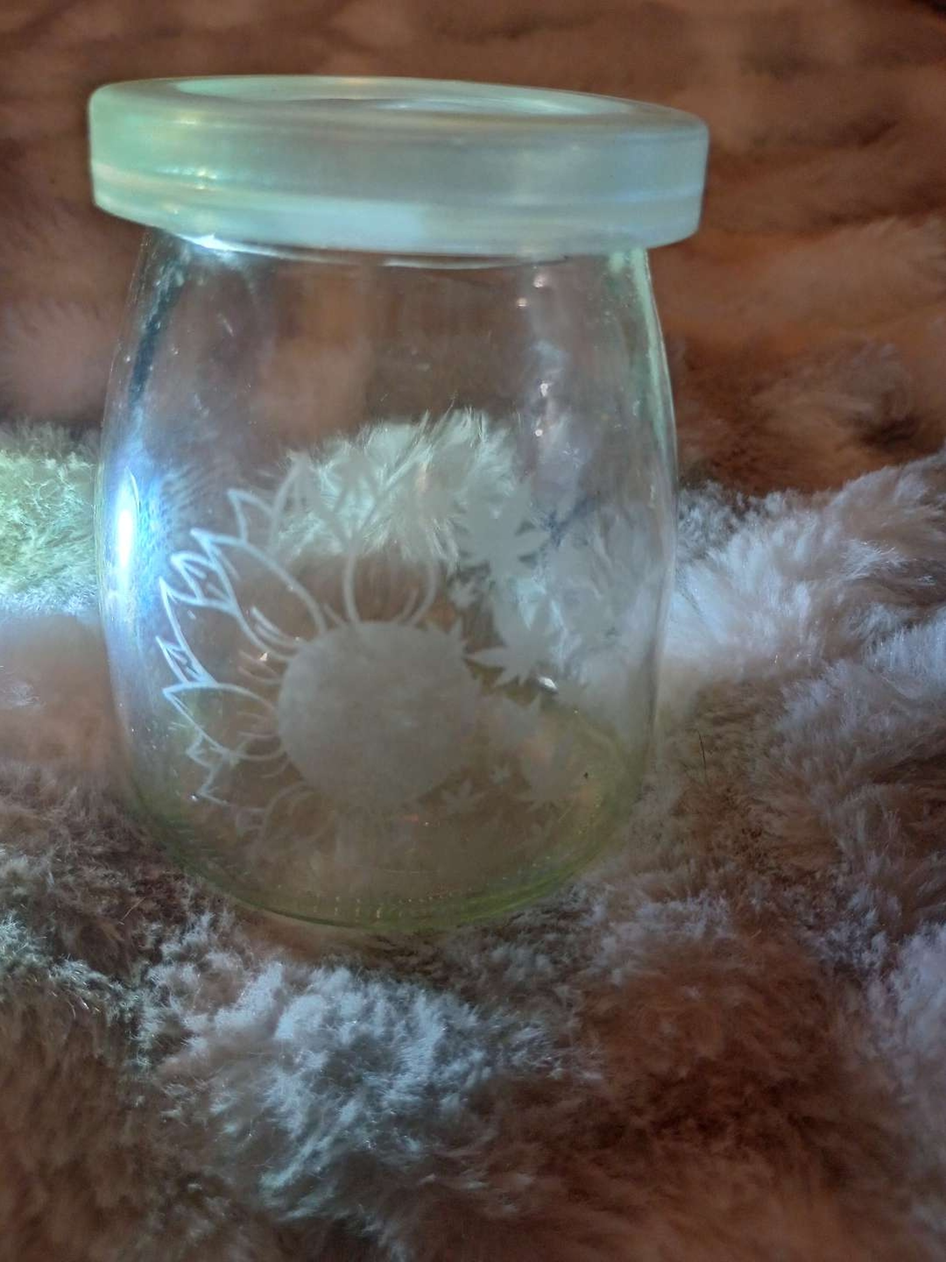 Preview pic of Glass jar