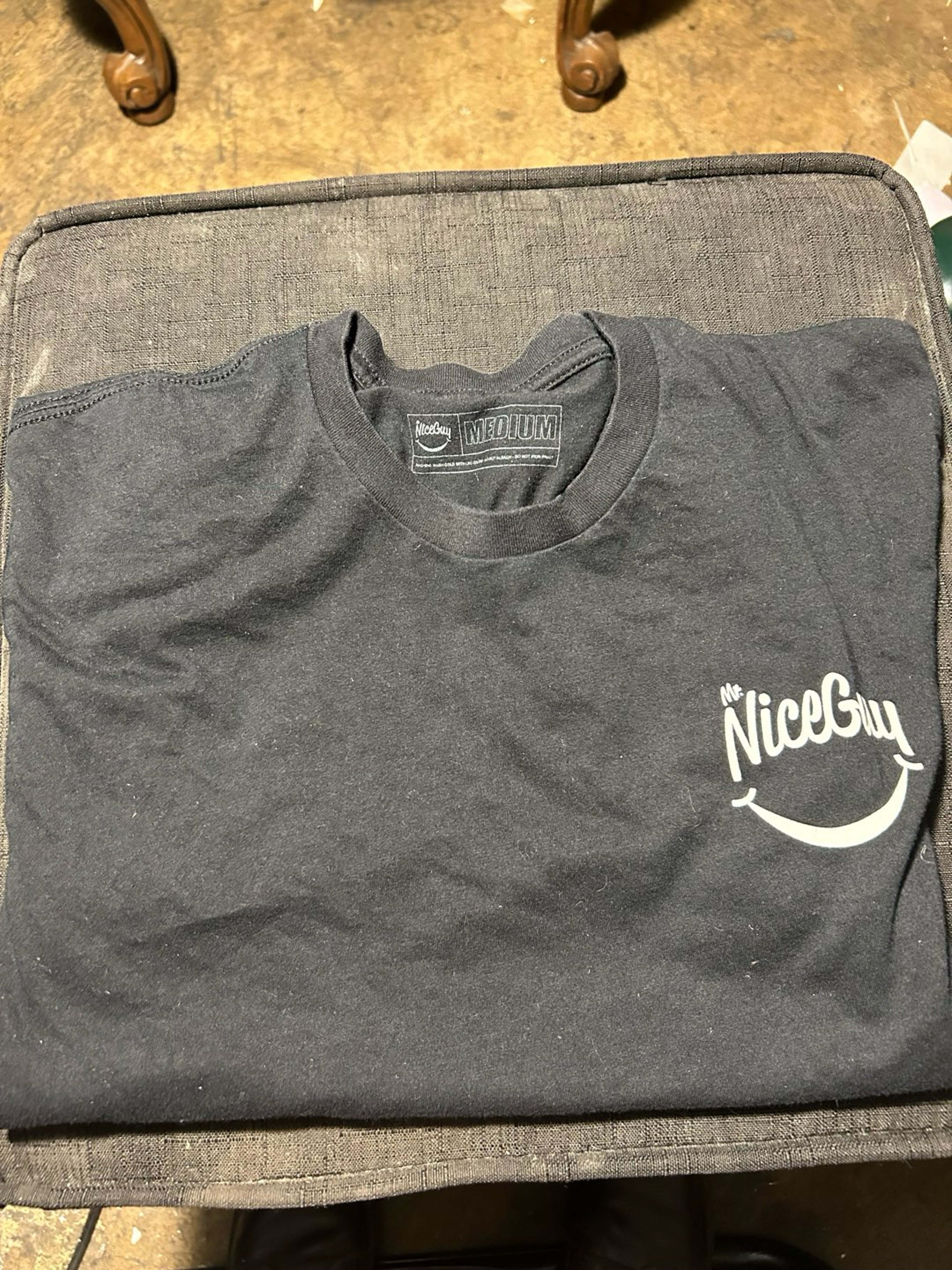 Preview pic of MNG T-shirt bundle