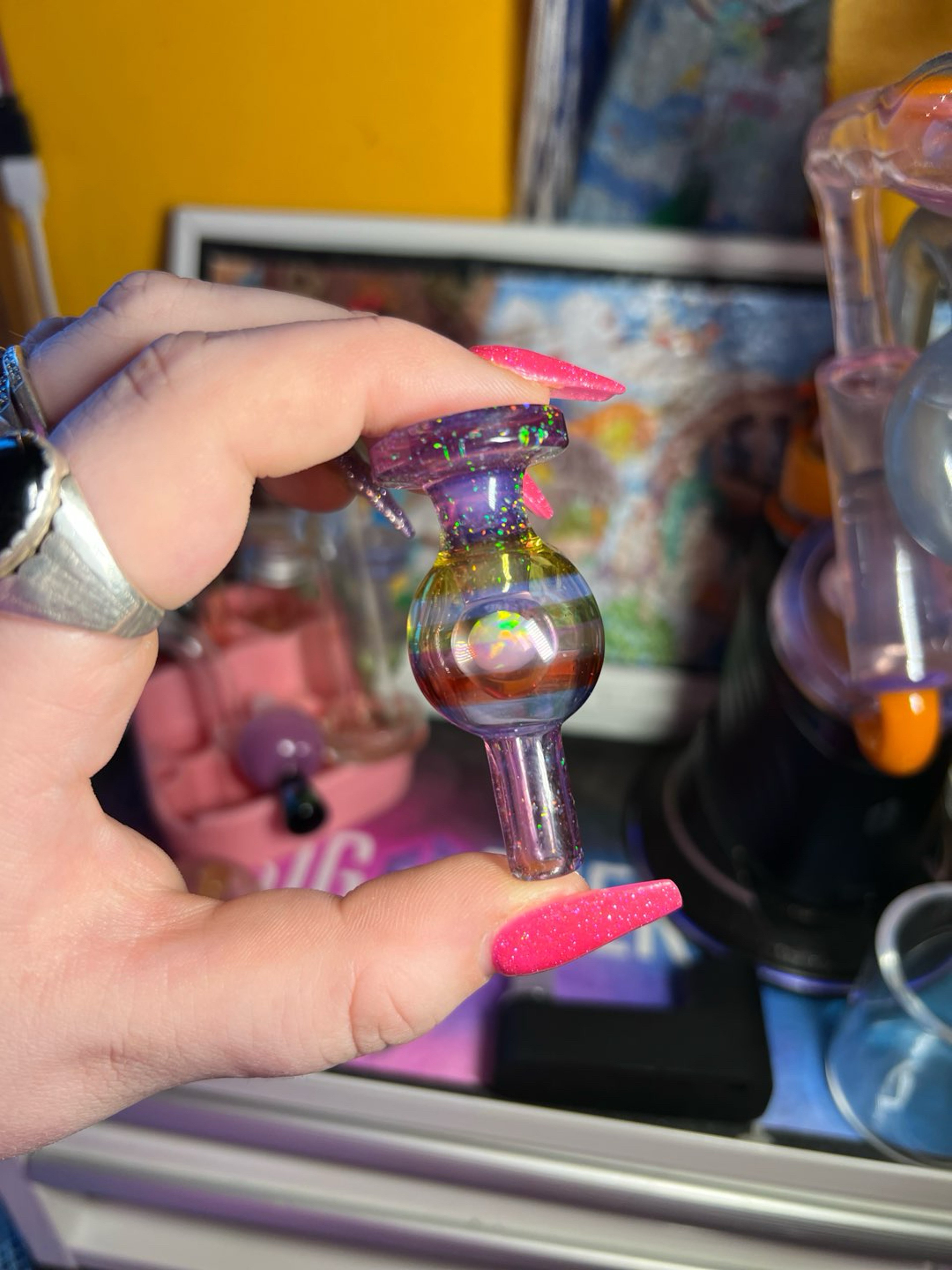Preview pic of stacked soup glass cap