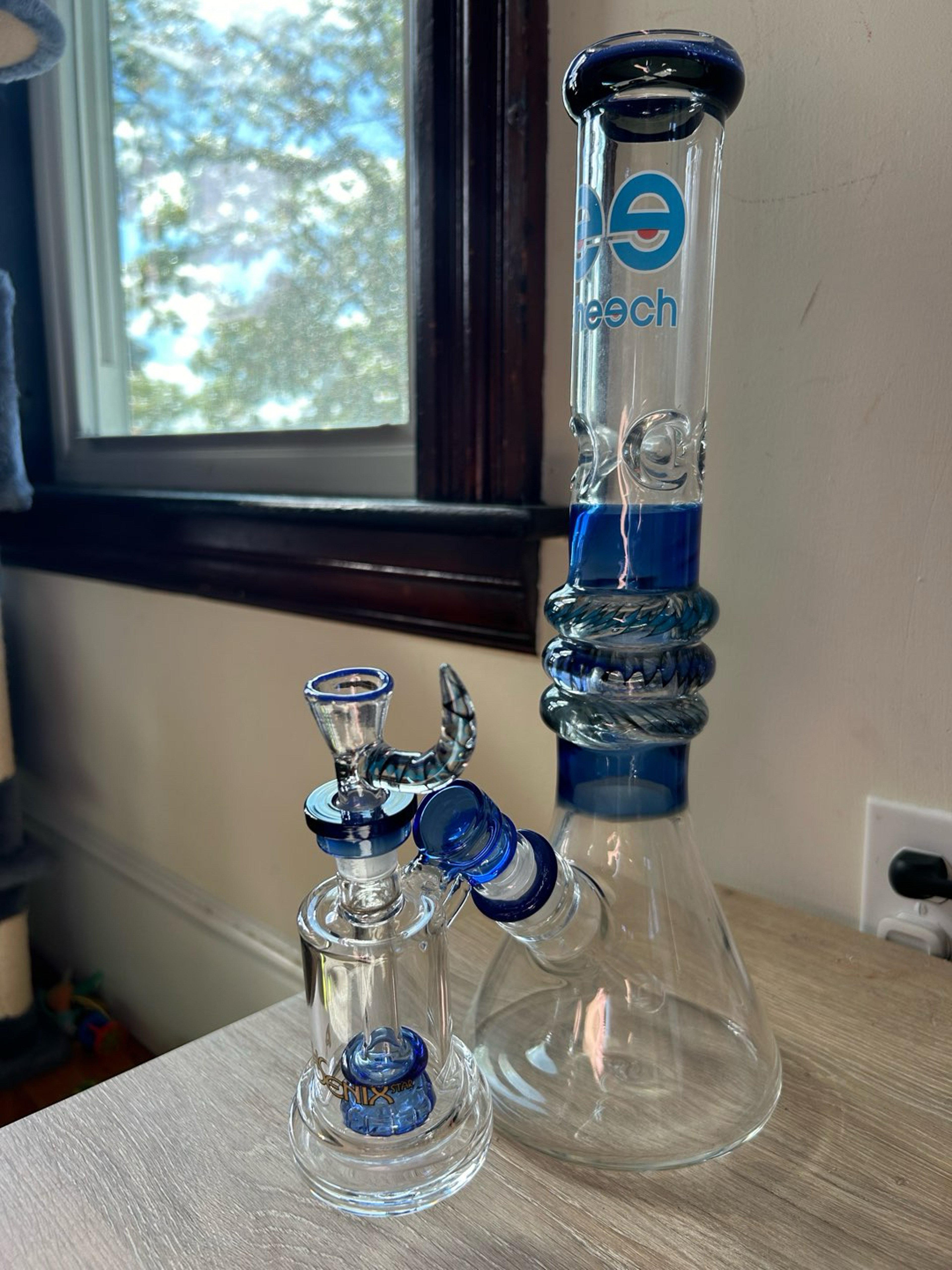 Cheech Beaker Bong image 0