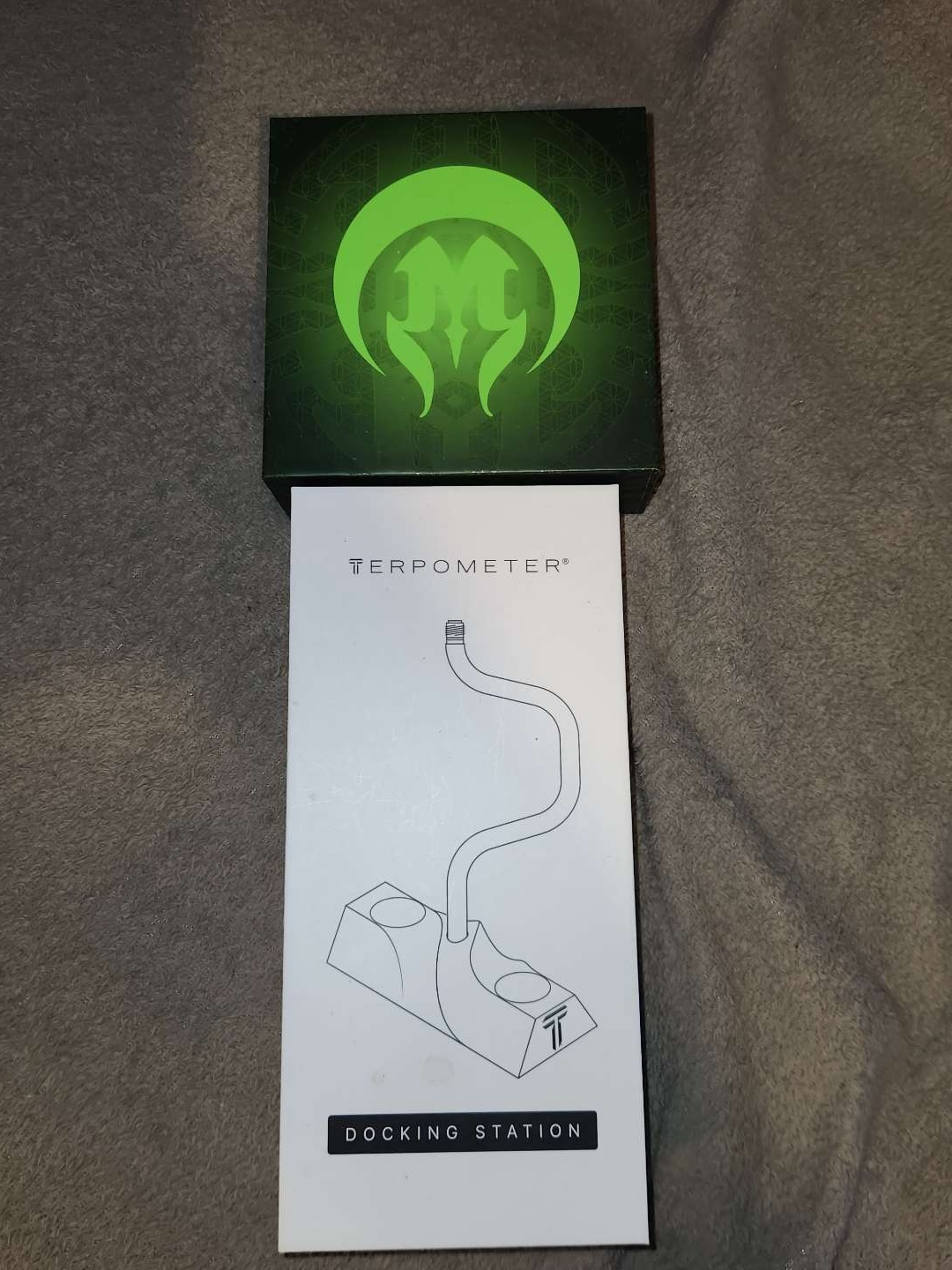 Preview pic of Mothership x Terpometer ir Thermometer and Terpometer docking stand combo