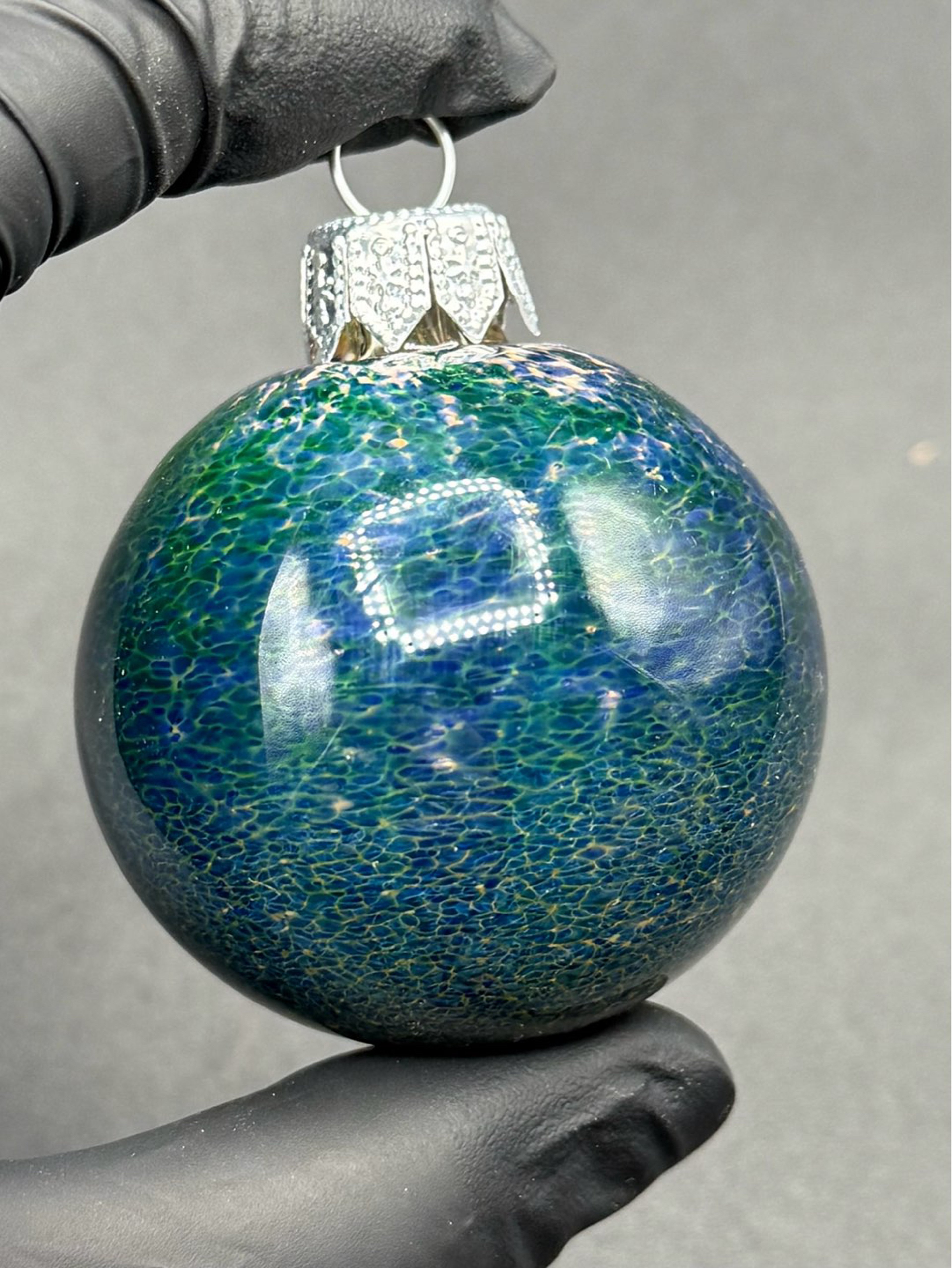 Preview pic of Frit ornament