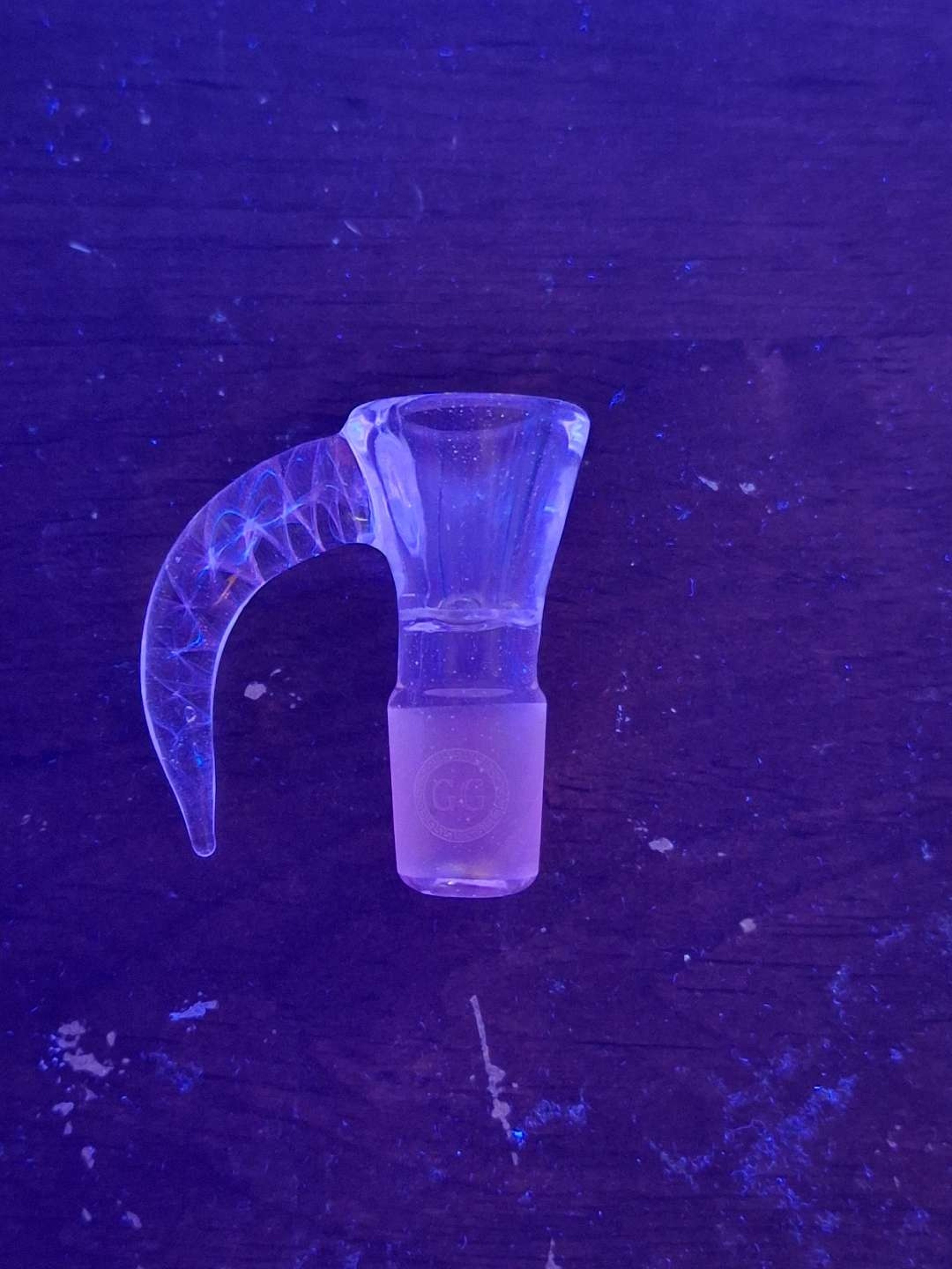Preview pic of Greek Glass UV lucy fully accented 18mm horn slide 4 hole