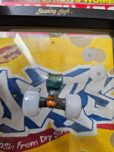 Preview pic of New J Worthington Skate Combo!