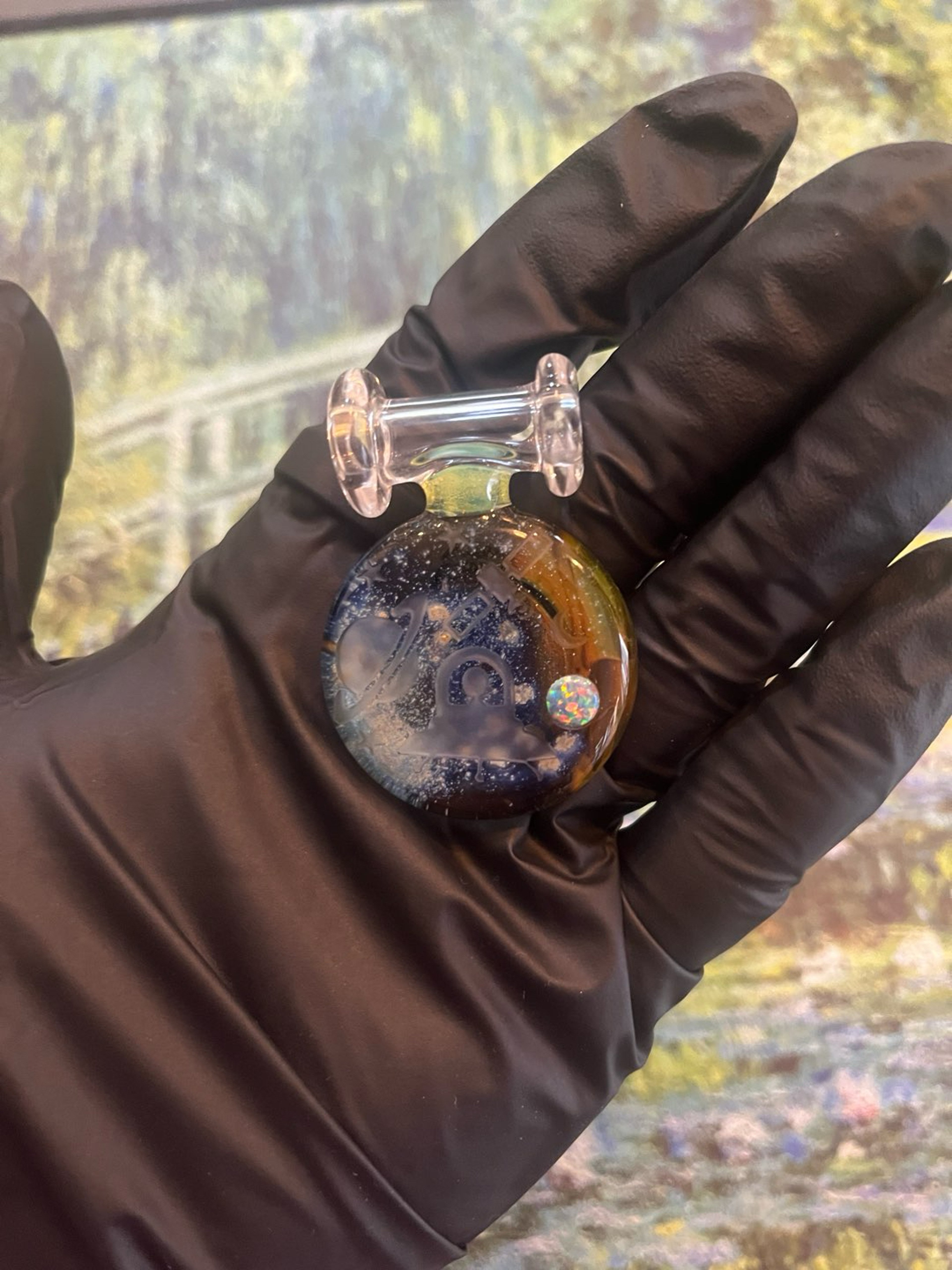 Preview pic of Morton space pendy