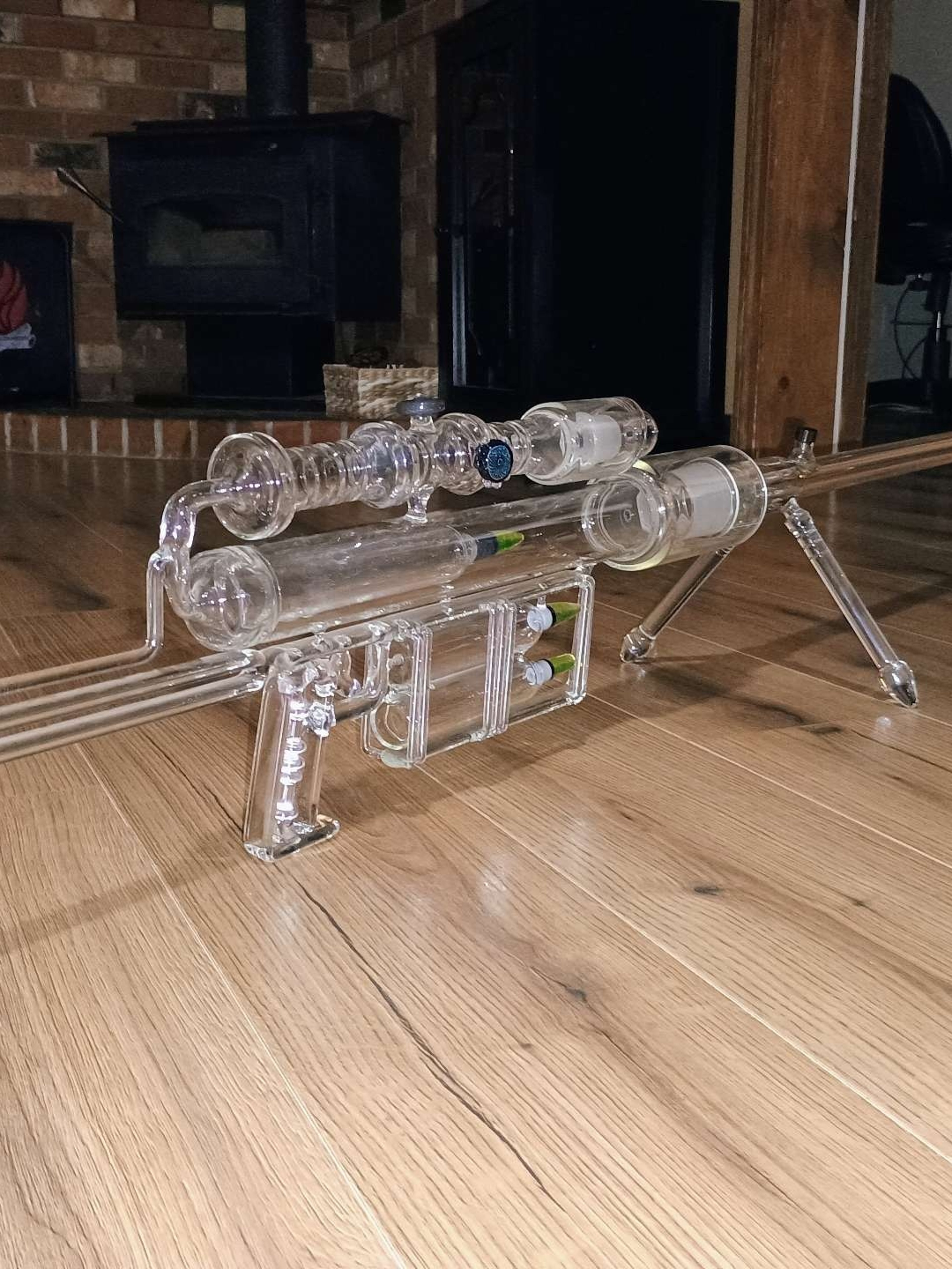 Preview pic of Realist sniper size shape , glows with blacklight and the dark I believe . Takes 3 pieces to put together , comes with a Bauer cases that fits in it perfect easy to carry . Everything is brand new