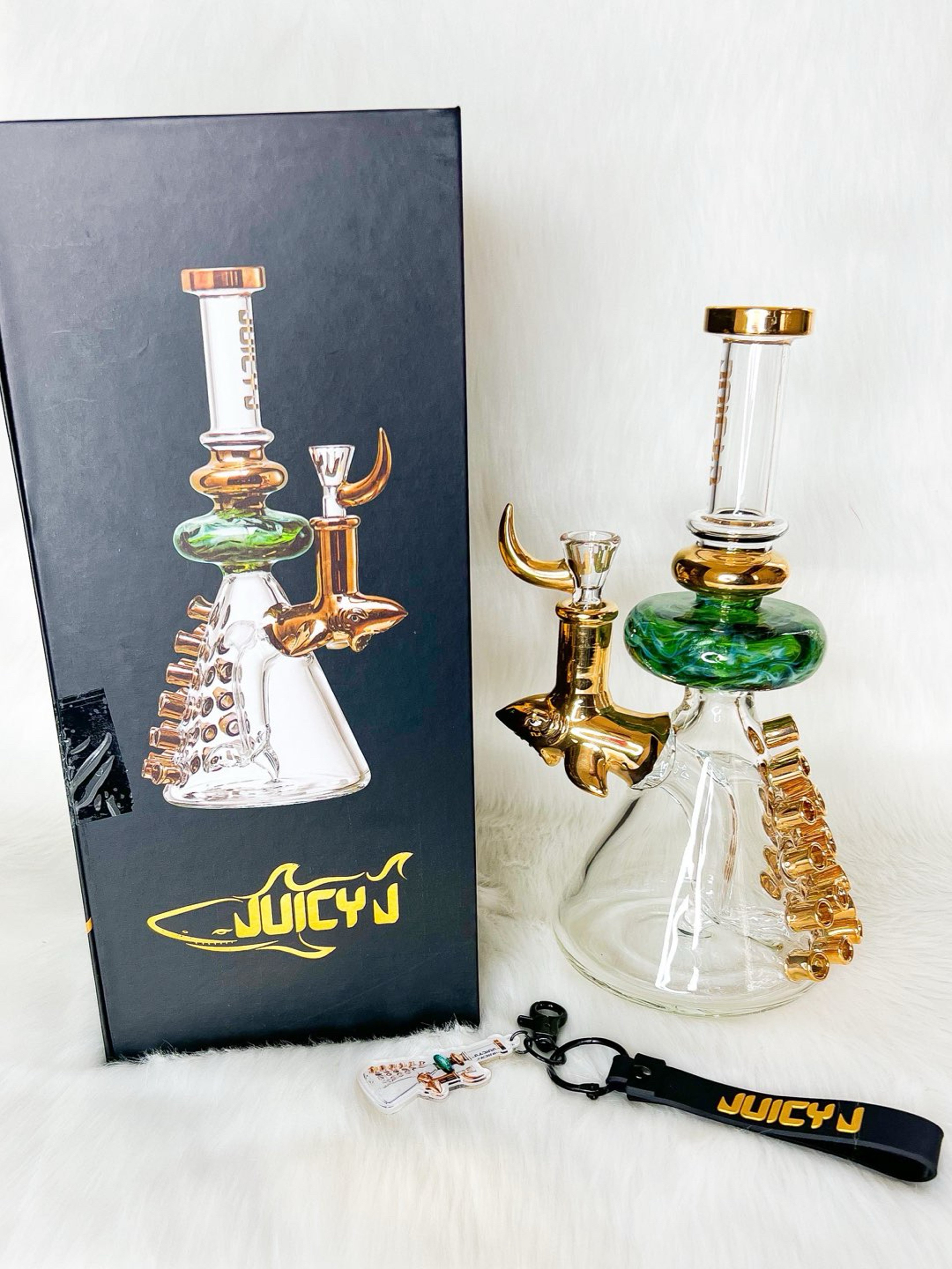 Preview pic of Juicy J Gold Emerald Shark Rig