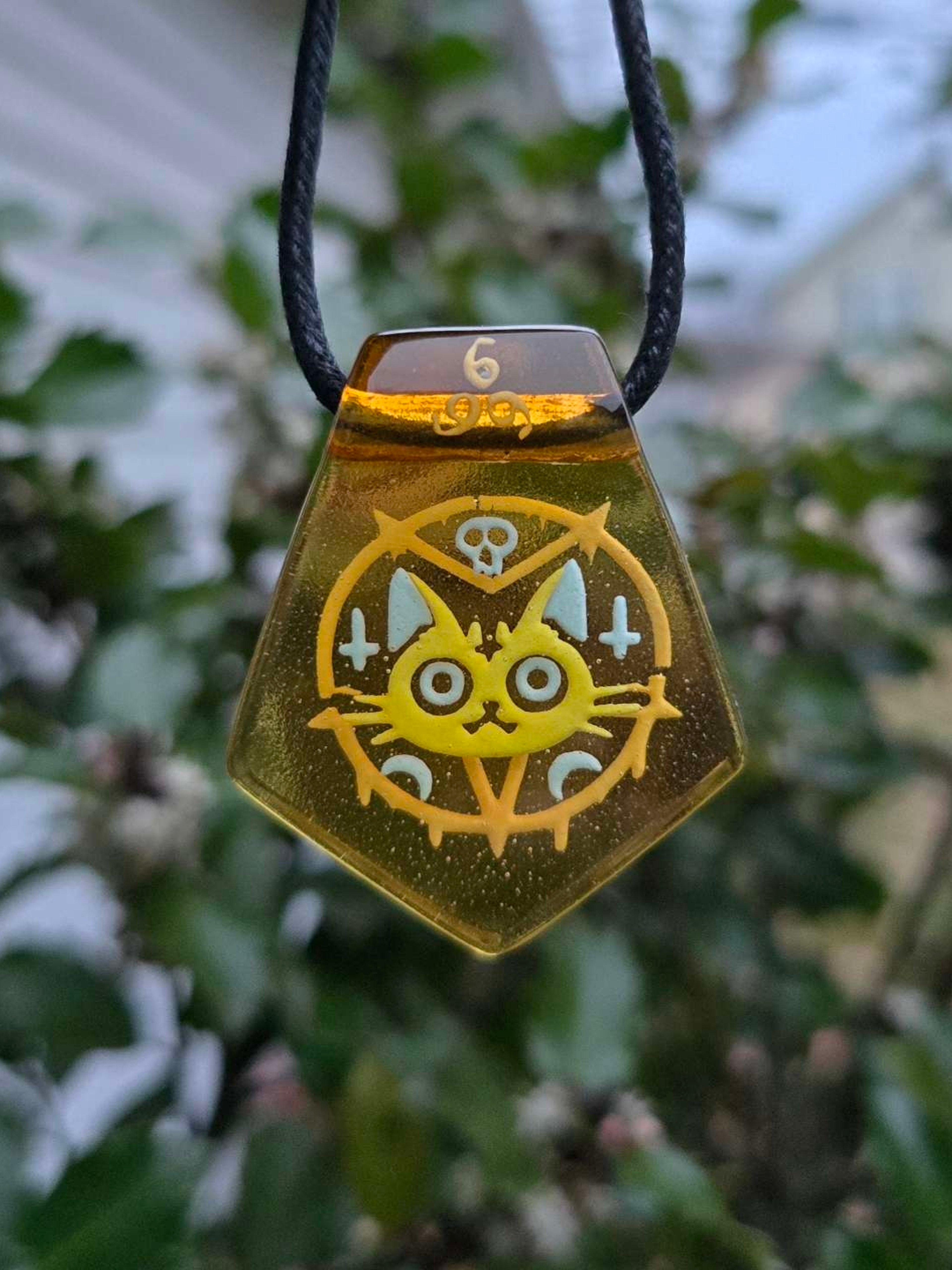 Preview pic of Lucipurrr Layered Glow Pendant