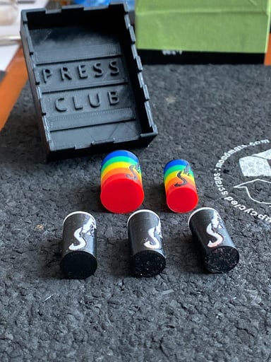 Preview pic of PeliSavers w/free tool stand!