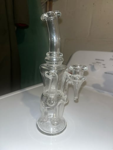 Preview pic of Dabberjaws 14mm full size recycler clear