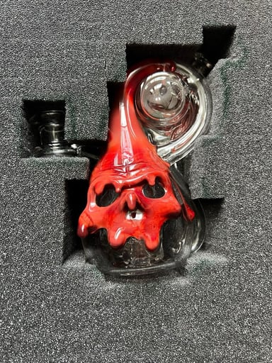 Preview pic of Earl Jr x Grime Glass infinity bottle